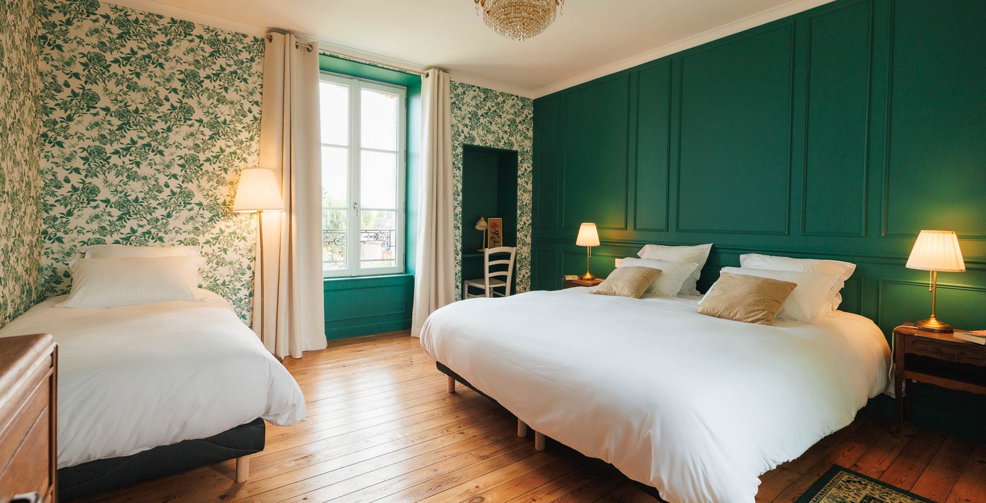 Chambre verte gite de charme Le Quatre Feuilles proche Puy du Fou