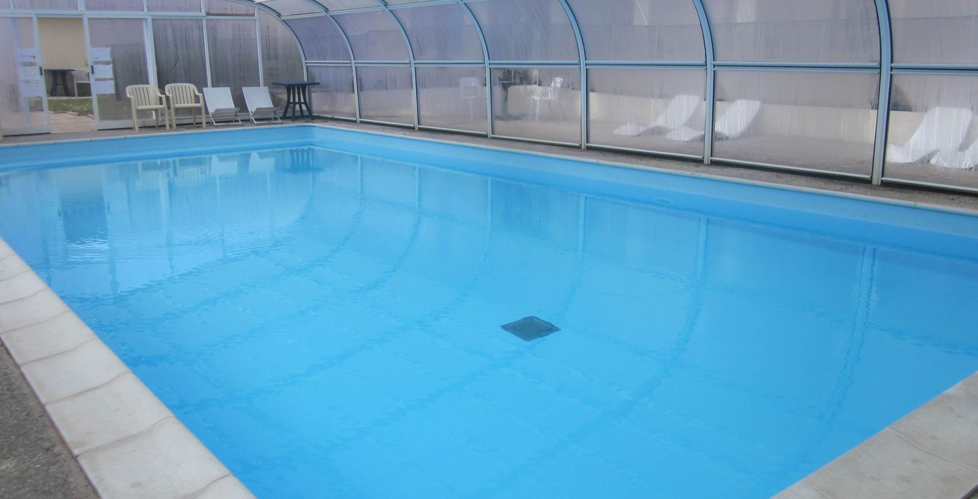 Piscine Saisonnière (Juillet/Août)