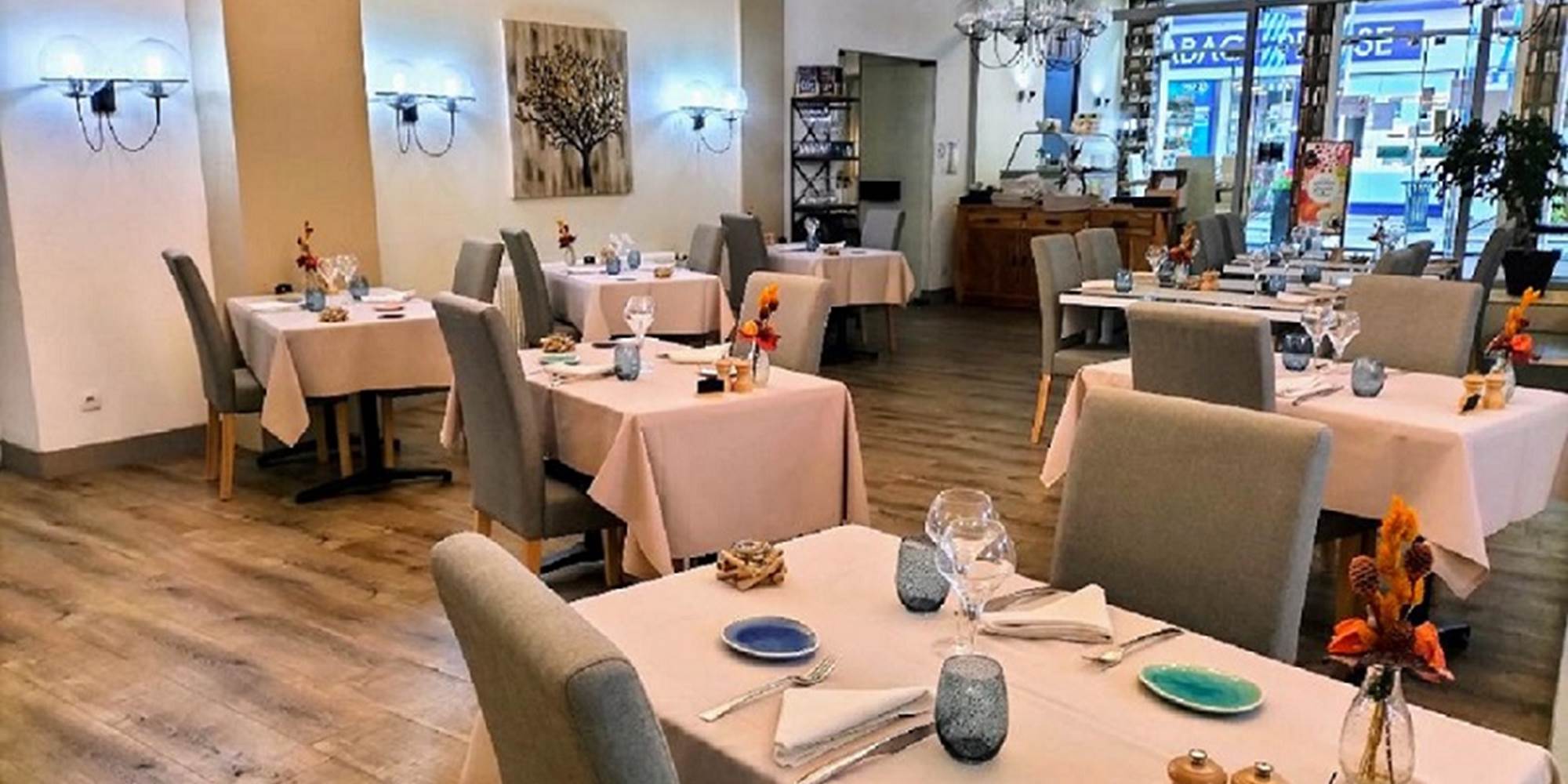 restaurant