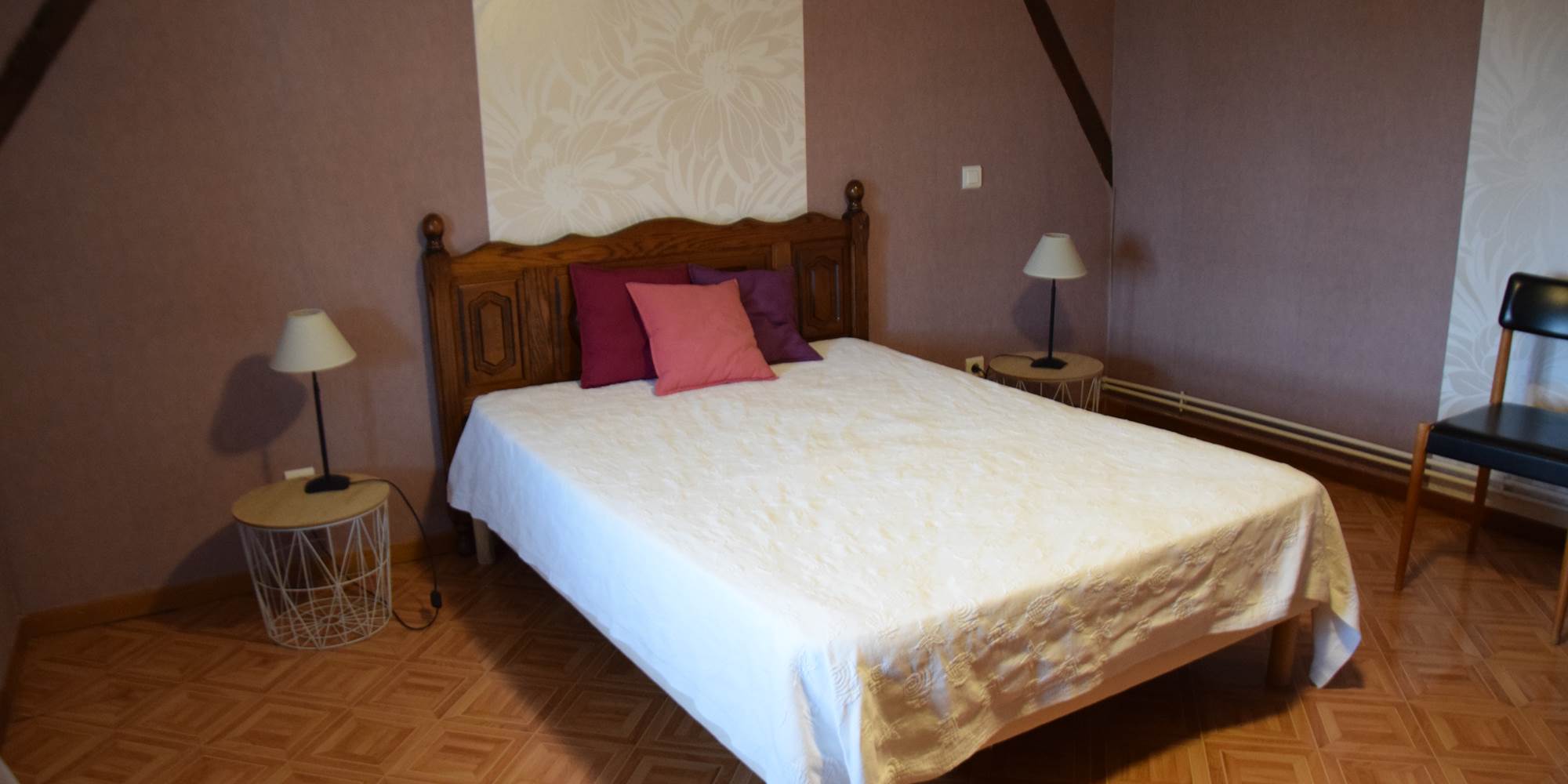 LA-SENTE-DES-VIGNES-LE-GITE-Chambre-1