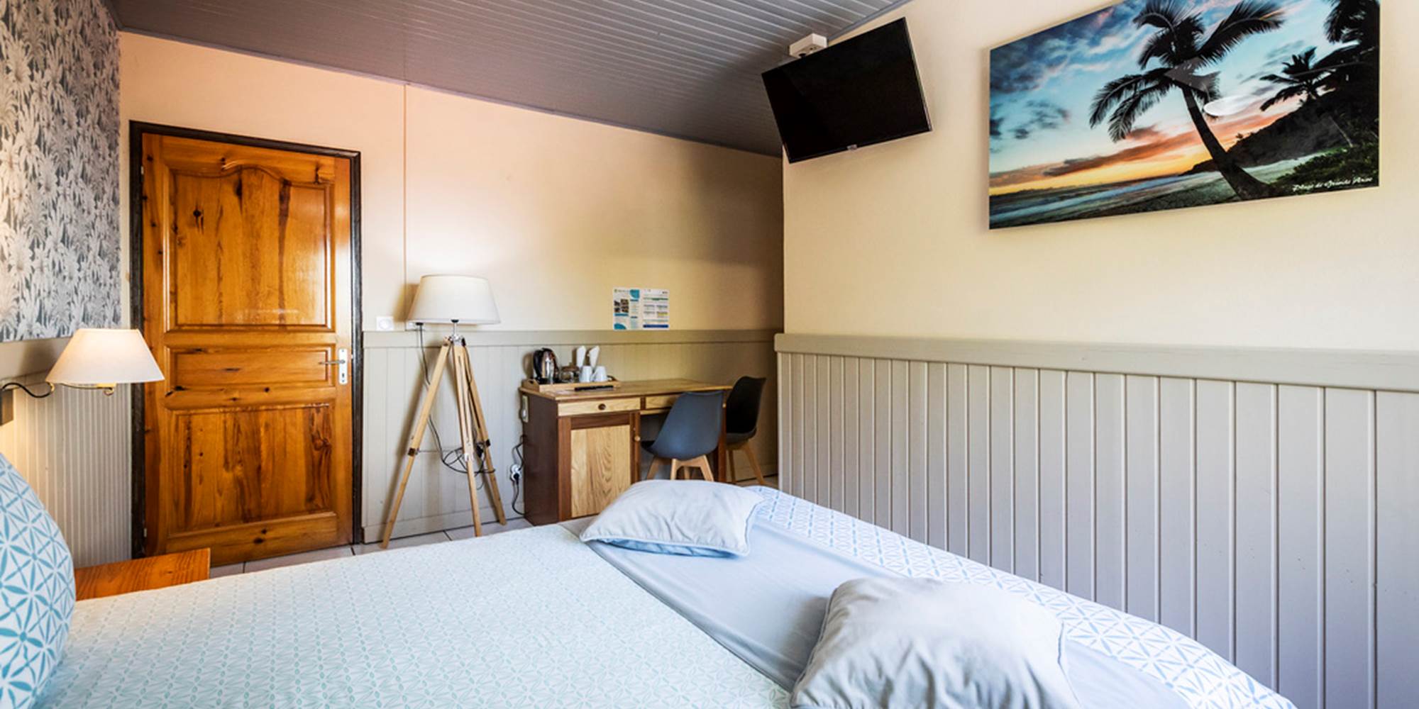 CAA5C544-6D2A-4D48-B3B3-44916428CC39_1_105_c