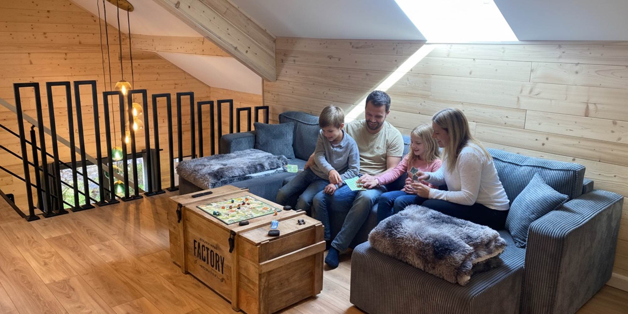 Salon avec télé à l'étage