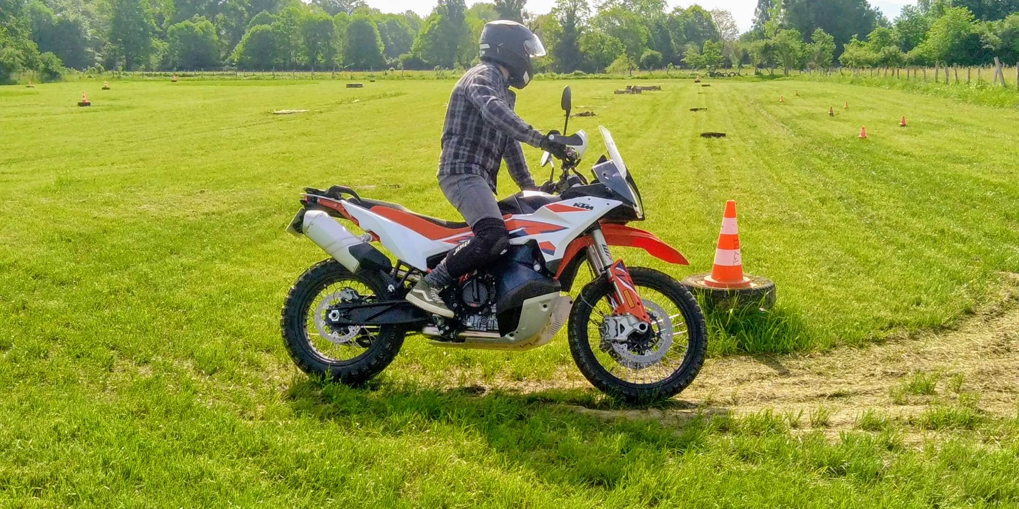 TransPy Moto Trail Center