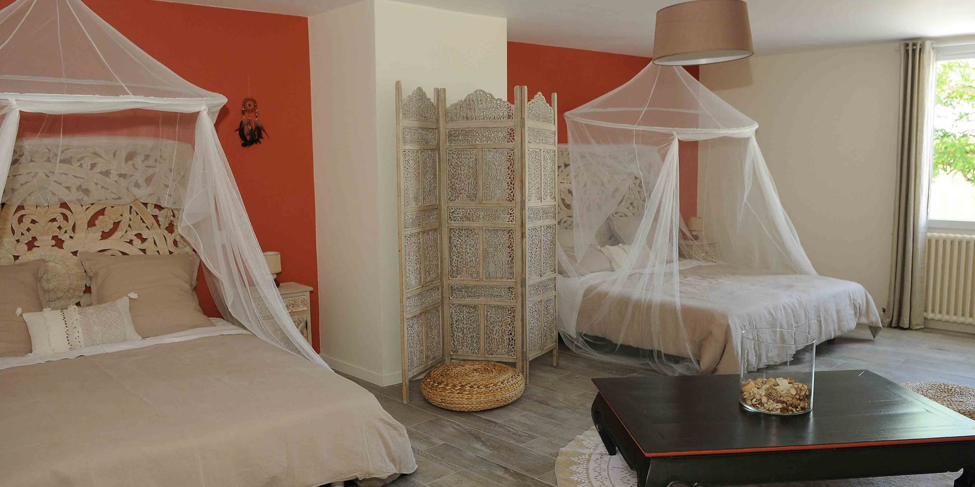 Lit_chambre_allée_du_bonheur