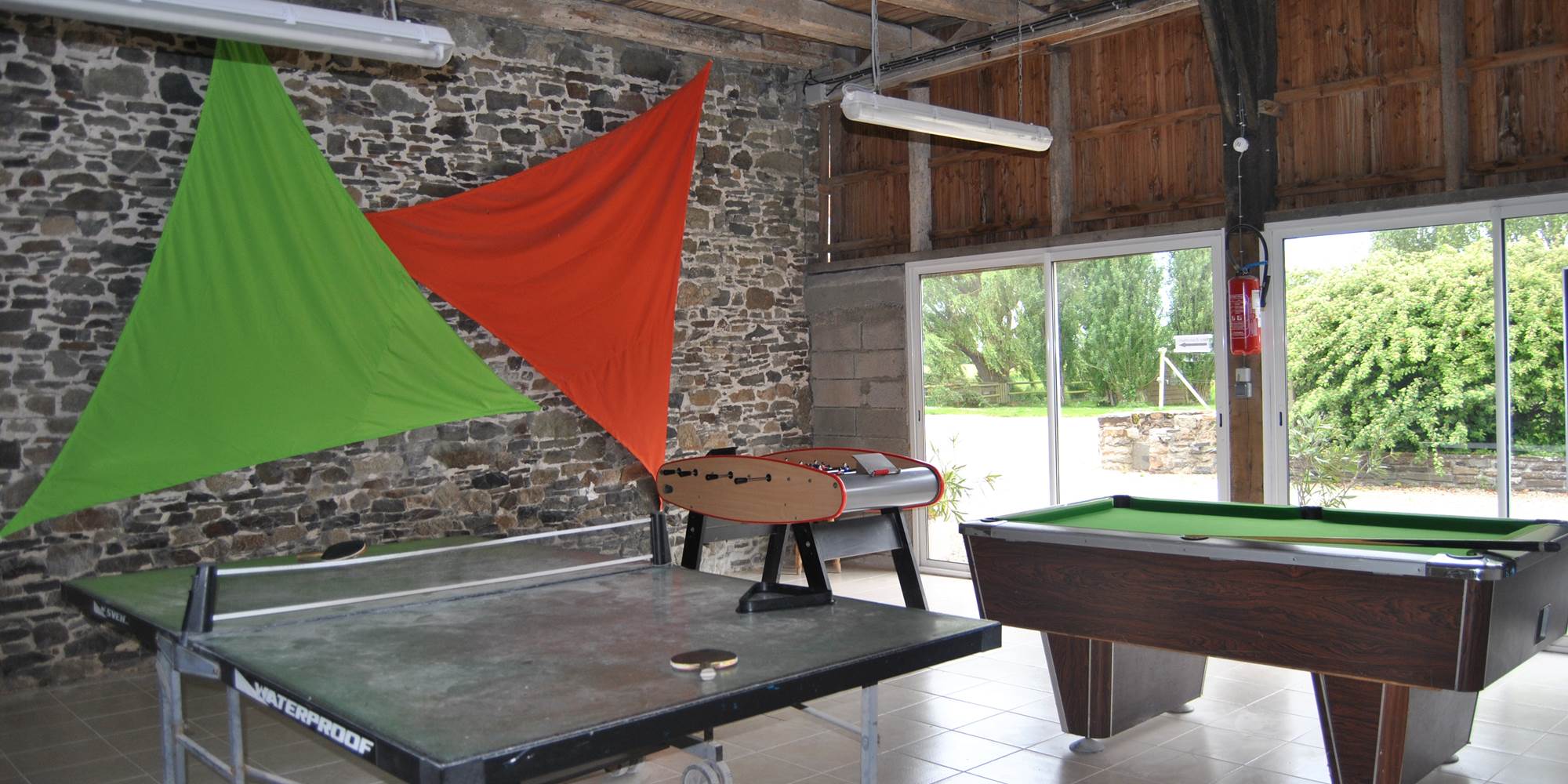 SALLE DE JEUX