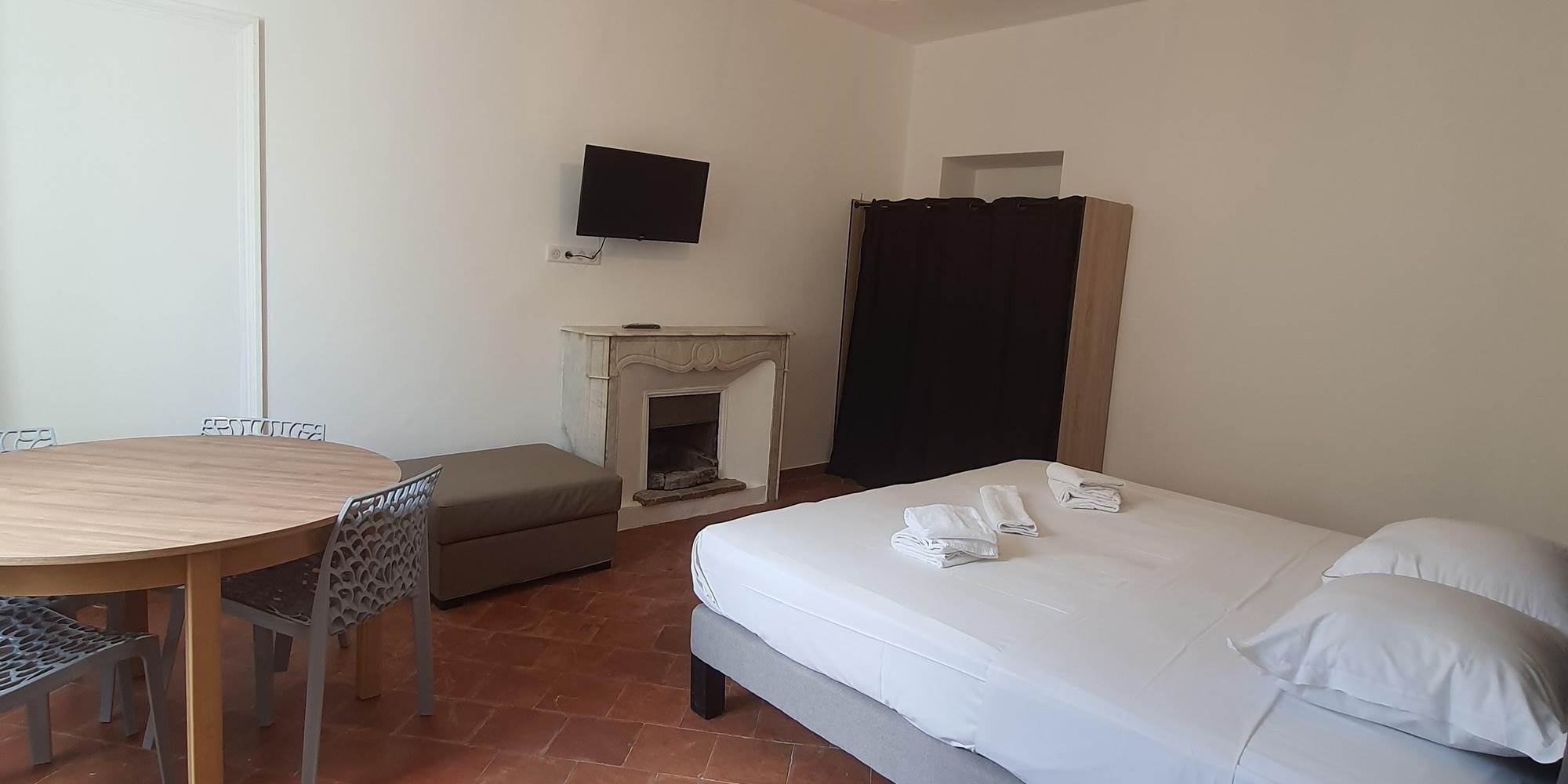 sutdio Francois Chambre 1