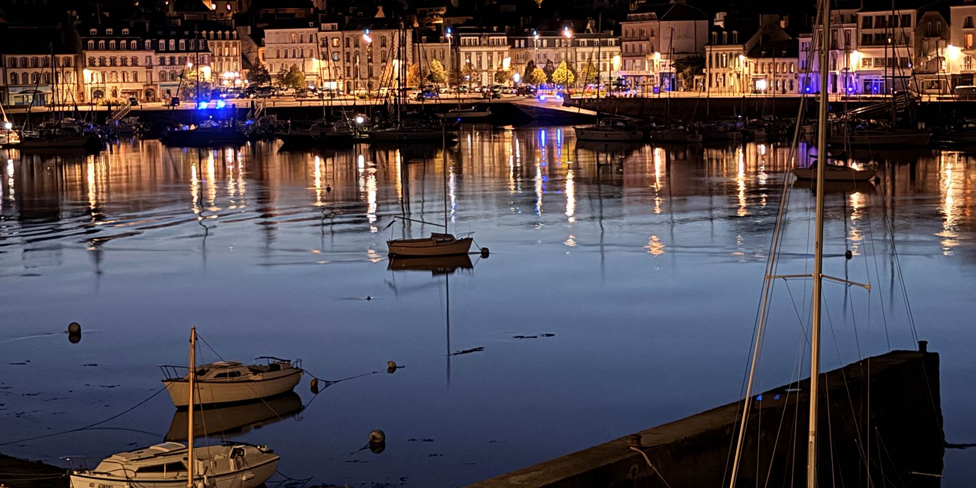 nuit port