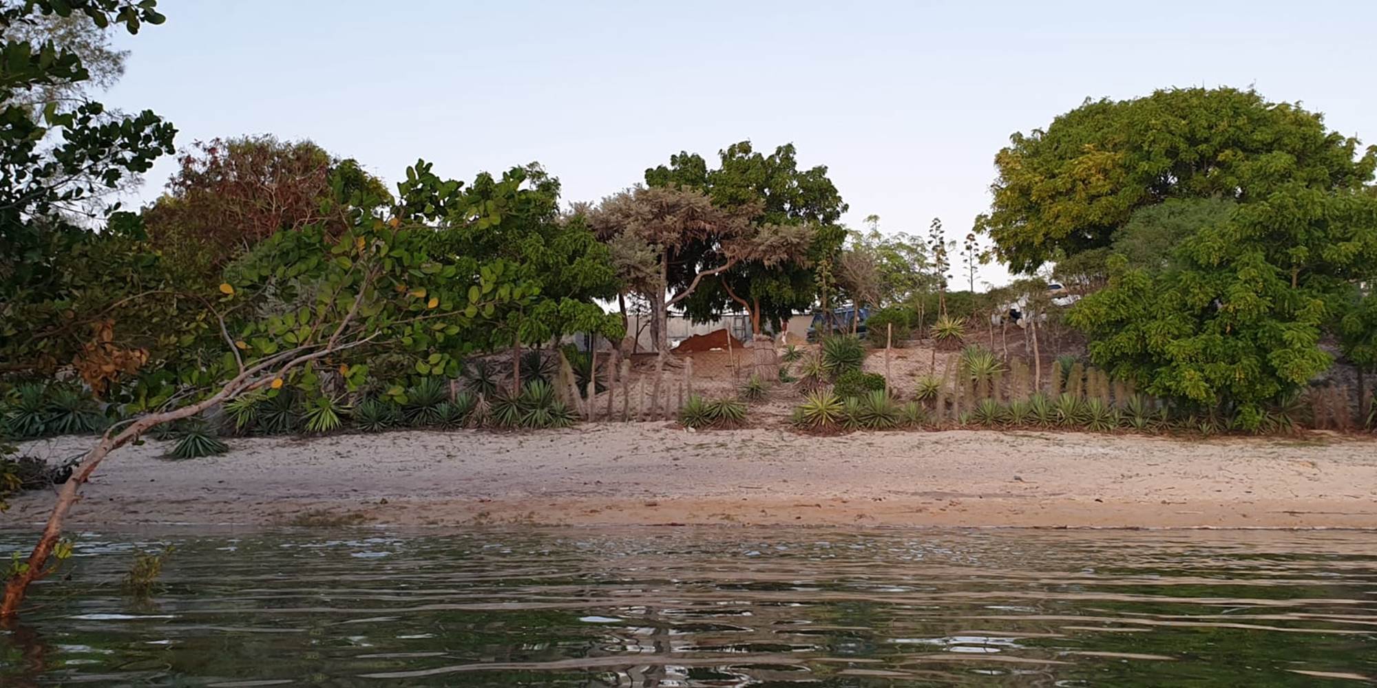 plage devant residence
