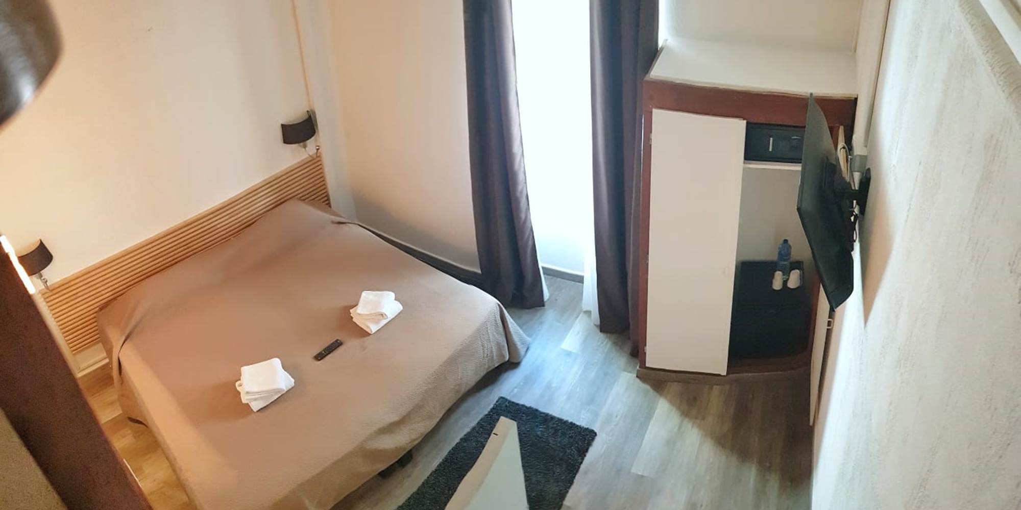 jerome chambre vue rue st do