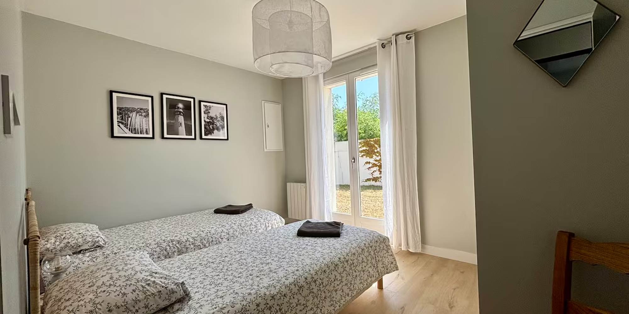 Maison Tantôt - chambre 3 - 1 lit double ou 2 lits simples