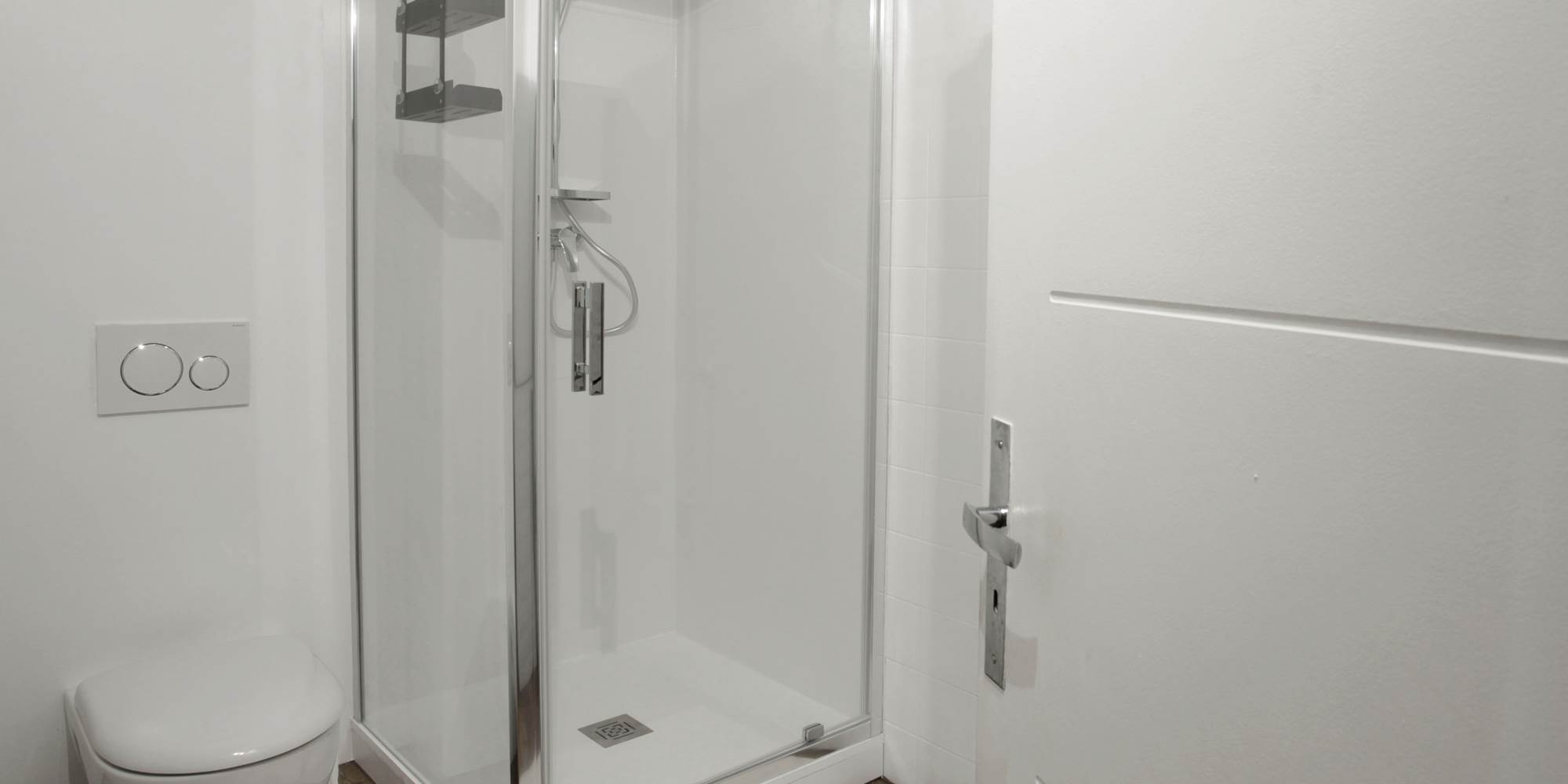 SALLE D'EAU RDC