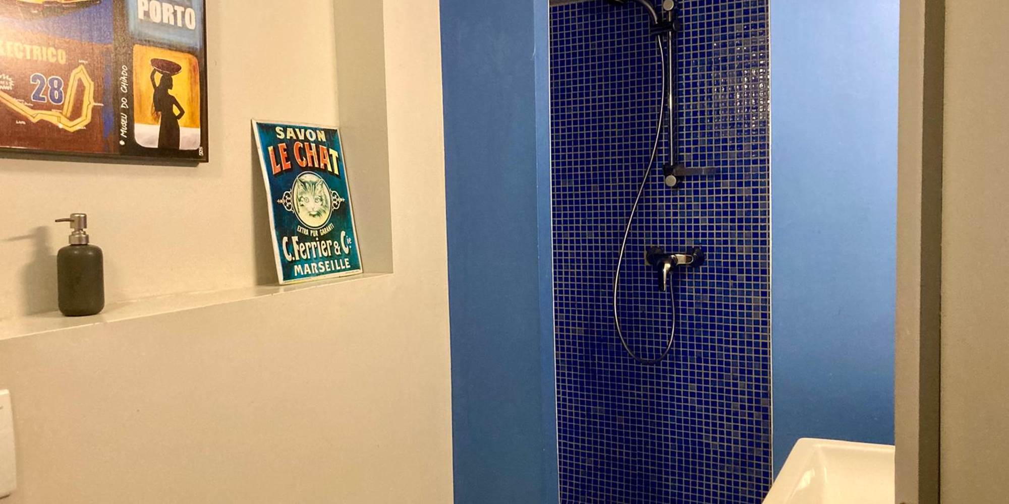 Salle de bain chambre  1