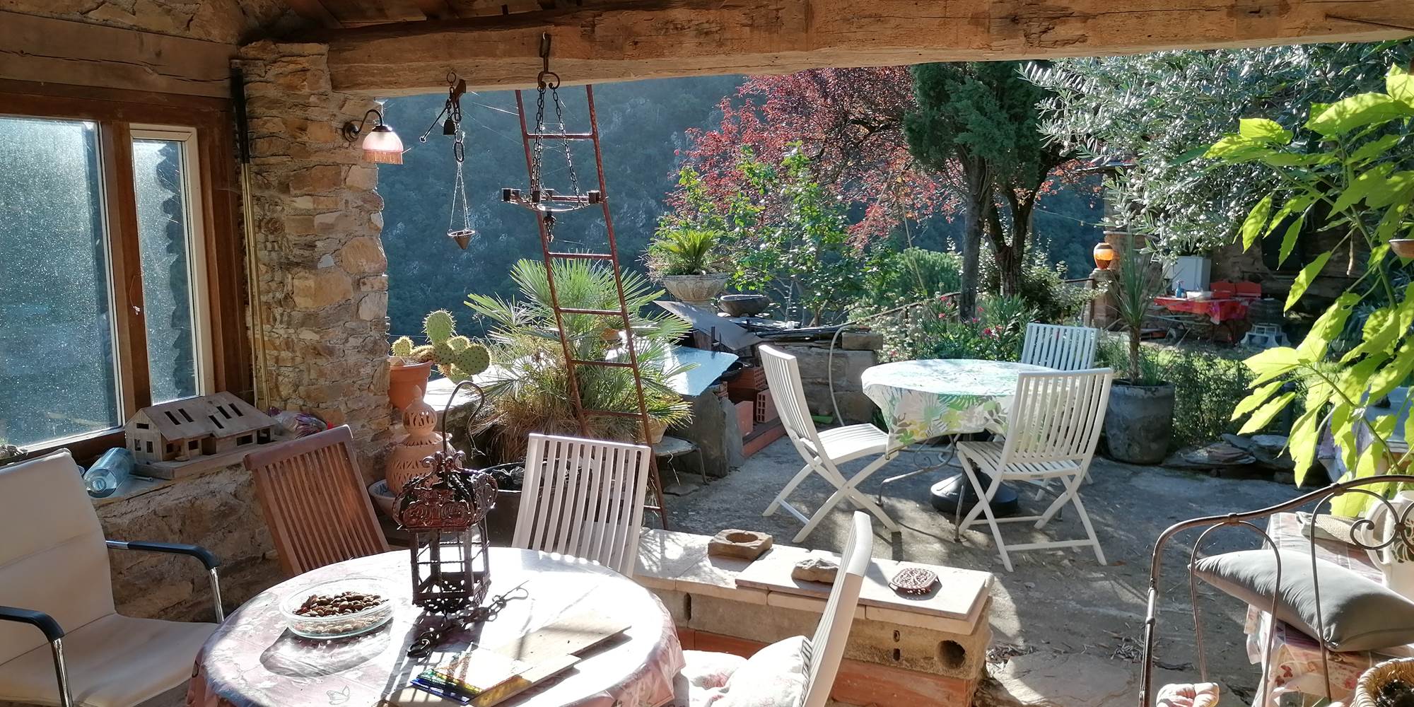 maisondejardin-et-terrasse-bbq-galerie