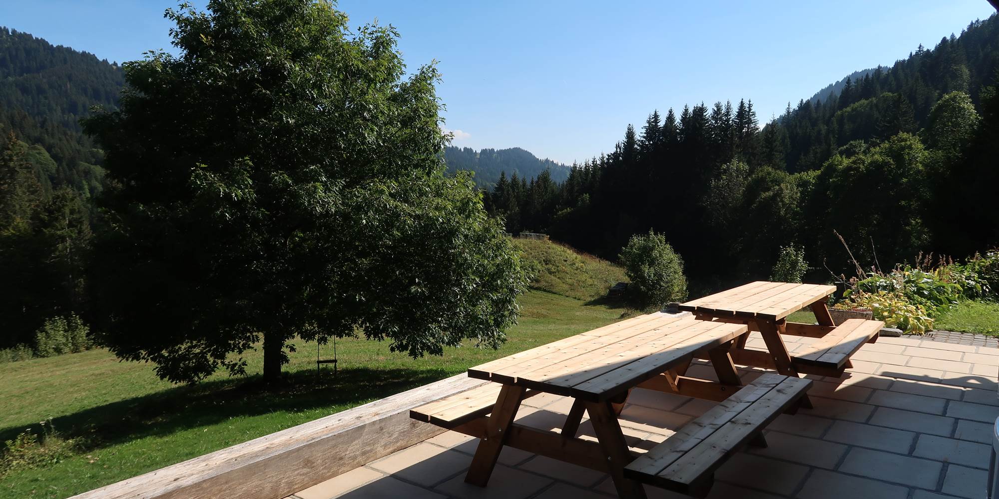 La terrasse en été