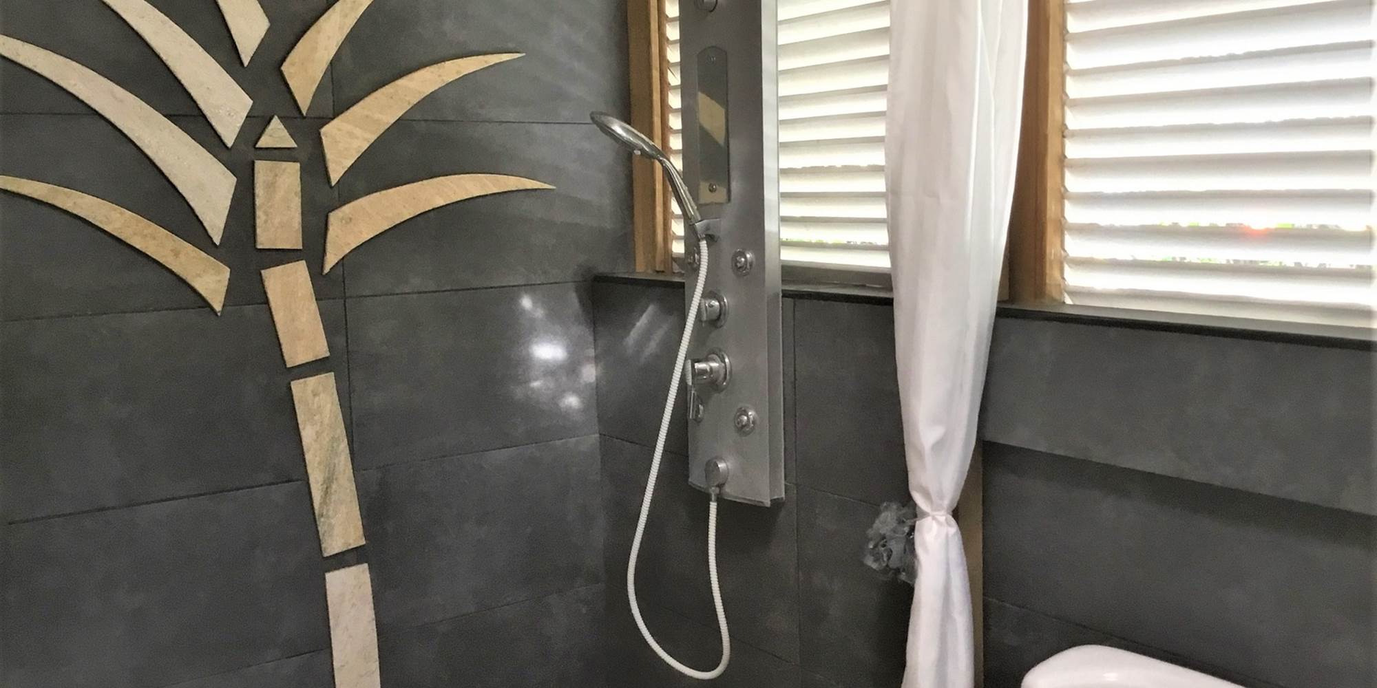 15 VLT Ravenale Douche-presta