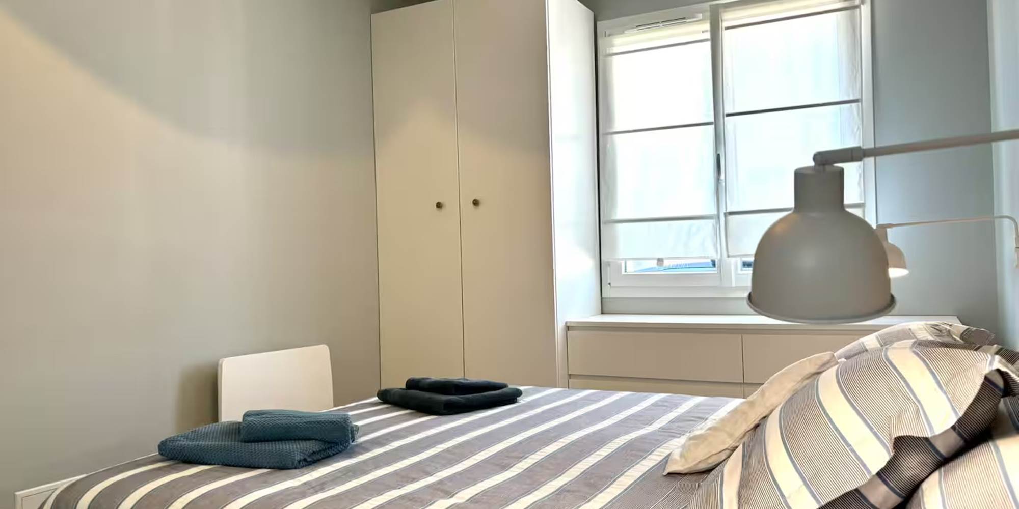 Maison Tantôt - suite parentale, lit double, salle de bain, wc, dressing