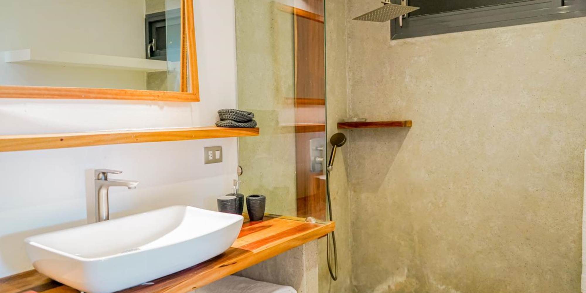 WhatsApp Image 2024-06-17 at 12.44.51 (1)