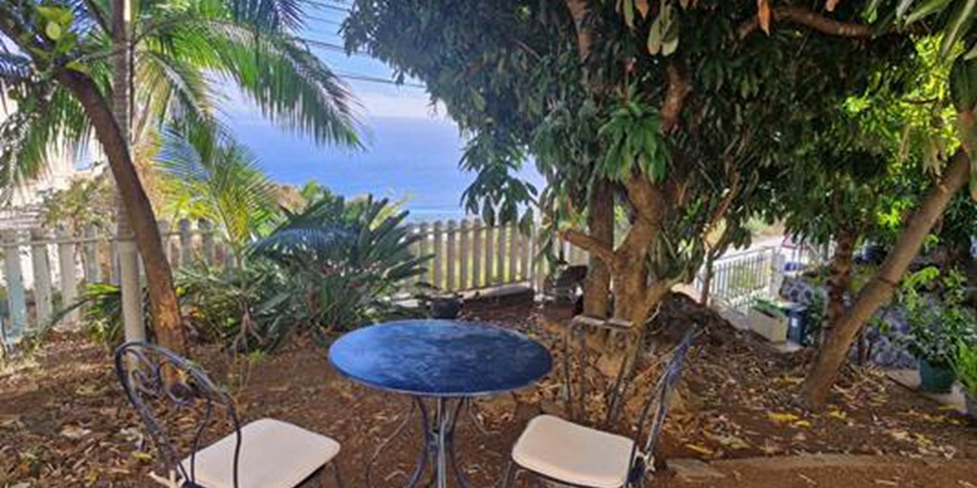 KAZ ARVOR Vue jardin océan
