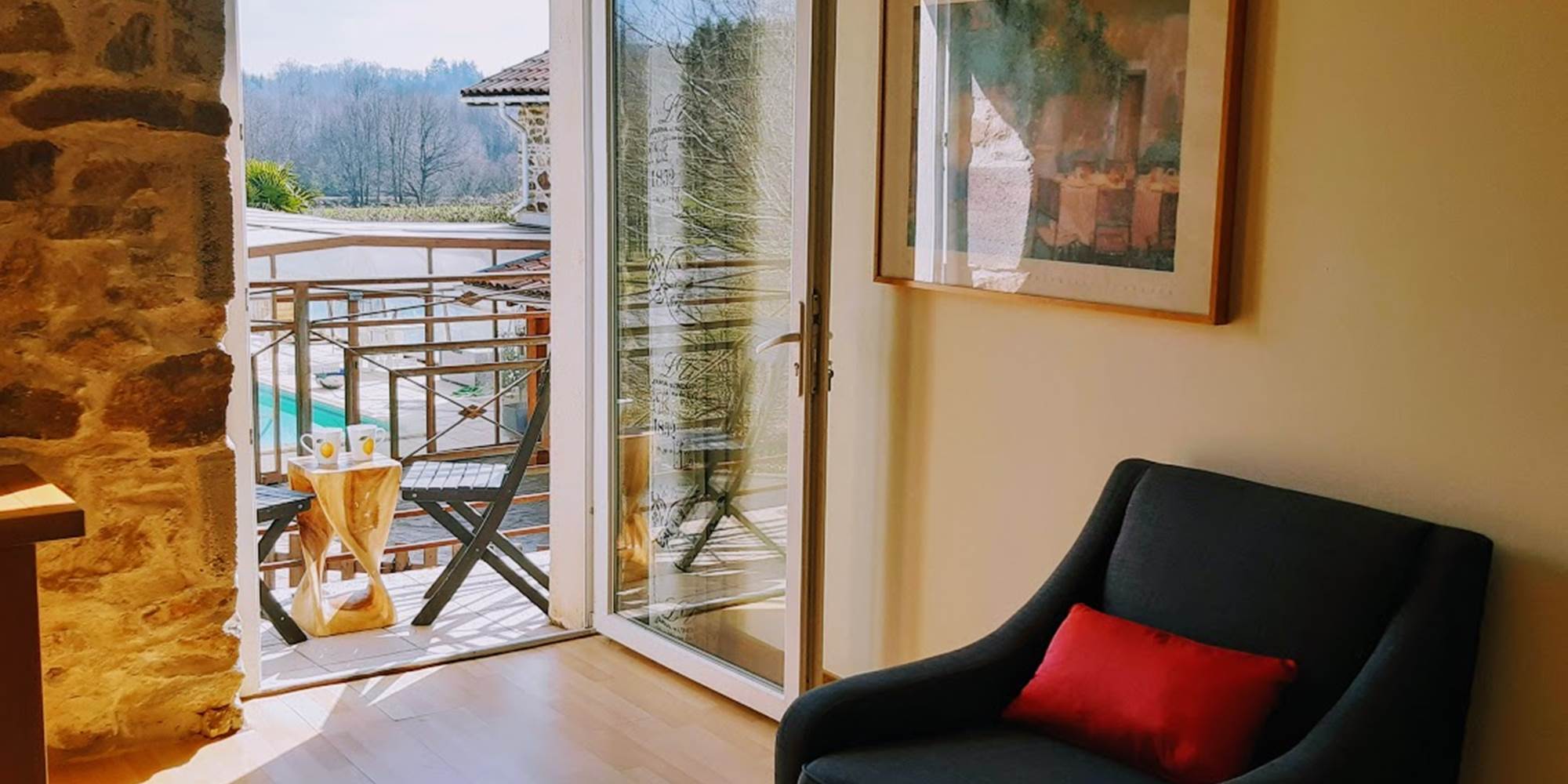 CAFE DU MATIN BALCON GITE ROSIERS