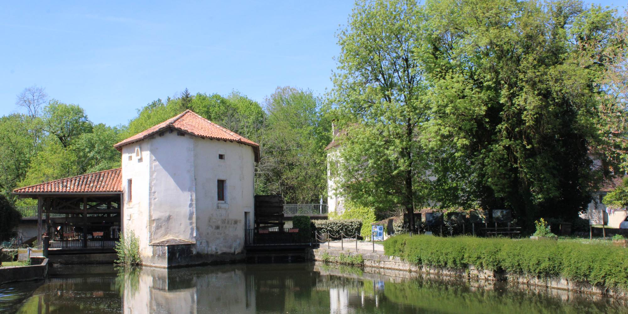 Maison de la Dronne (4)
