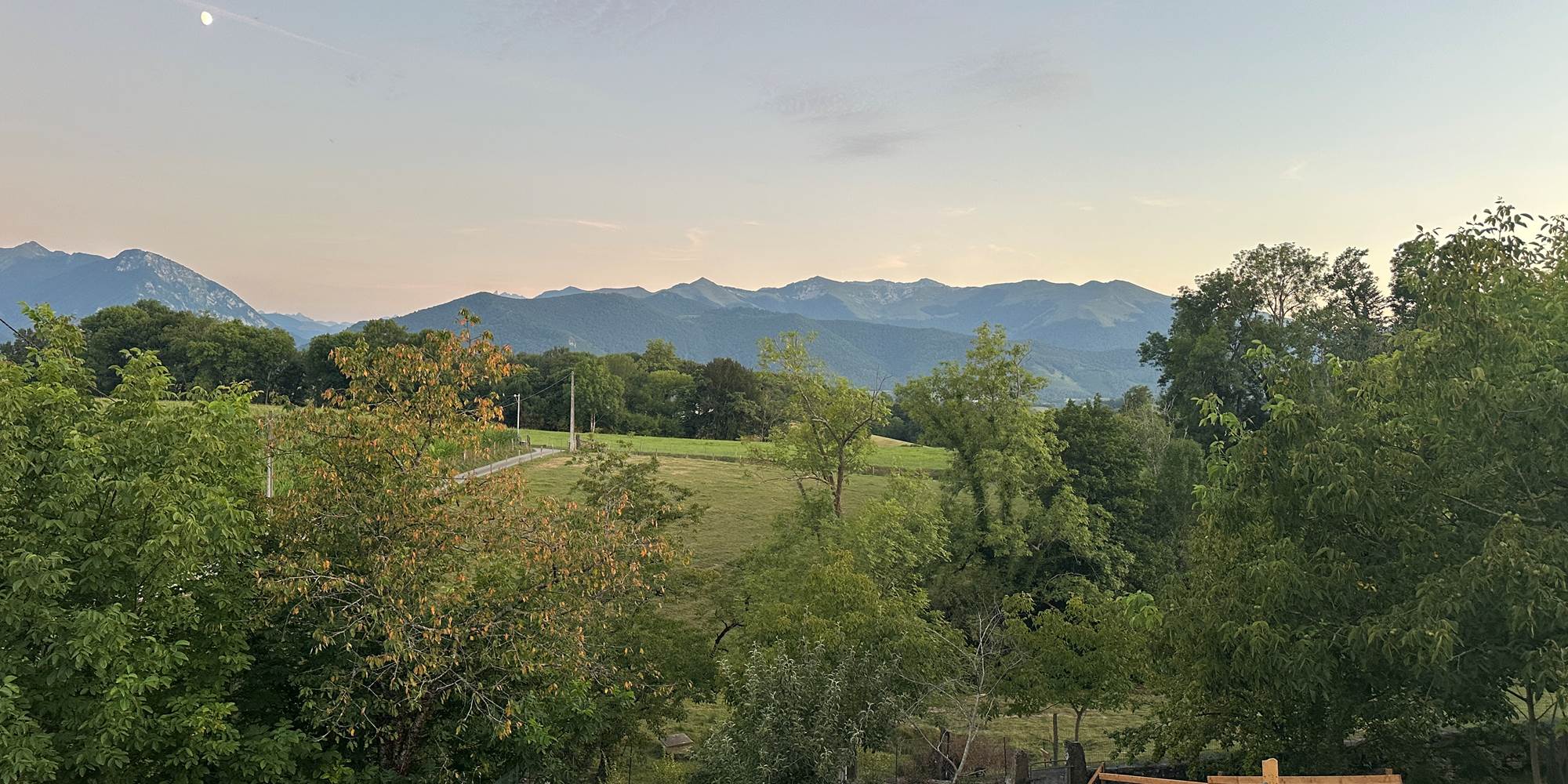 Coucher de soleil sur les Pyrénées (août 2025)