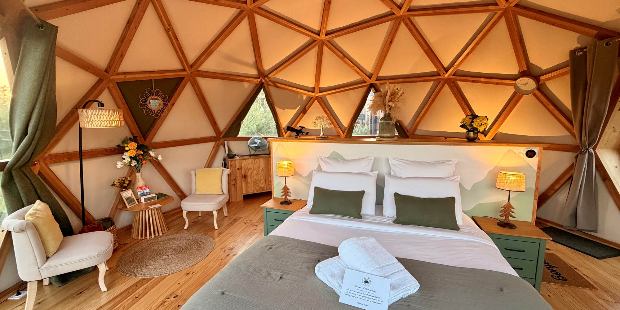 Dôme géodésique cocooning