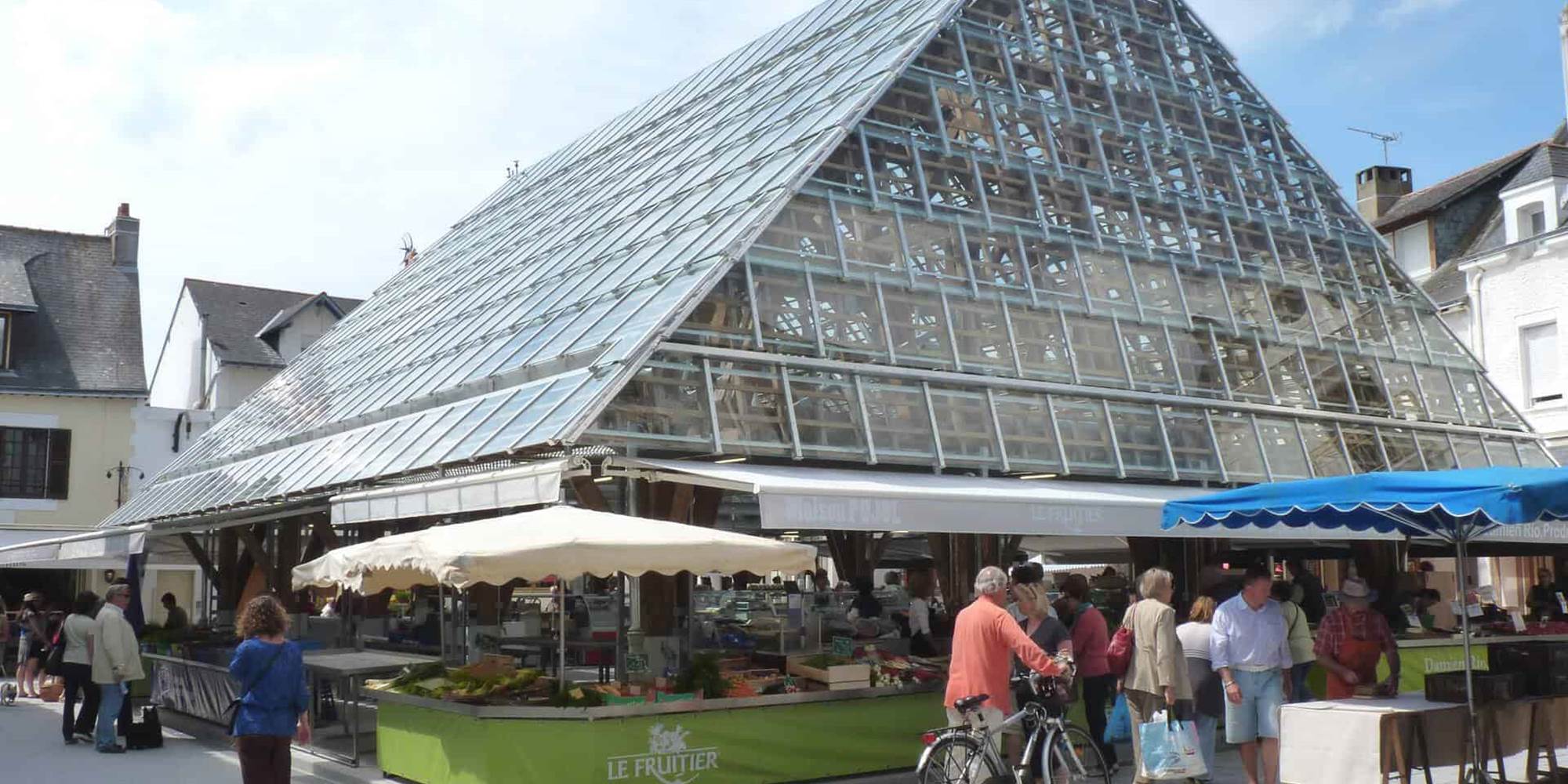 Place-halles-le-pouliguen