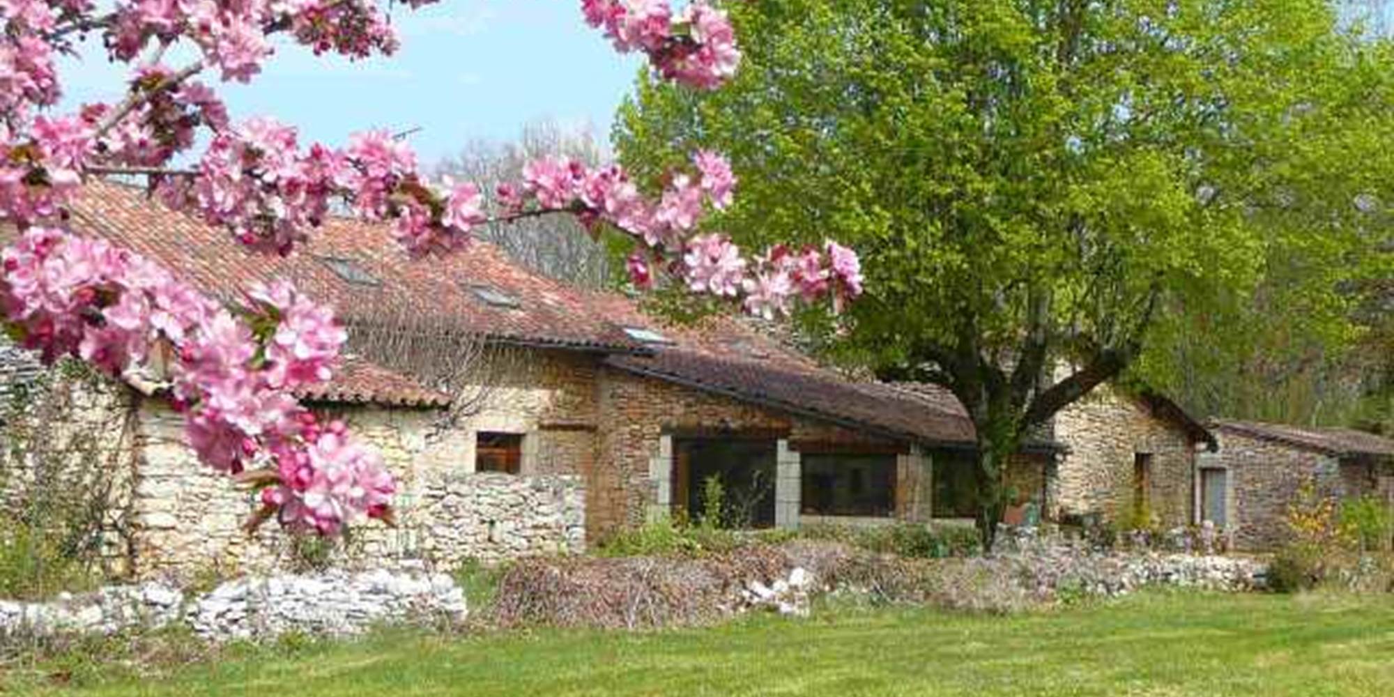 Les Guézoux au printemps / in spring