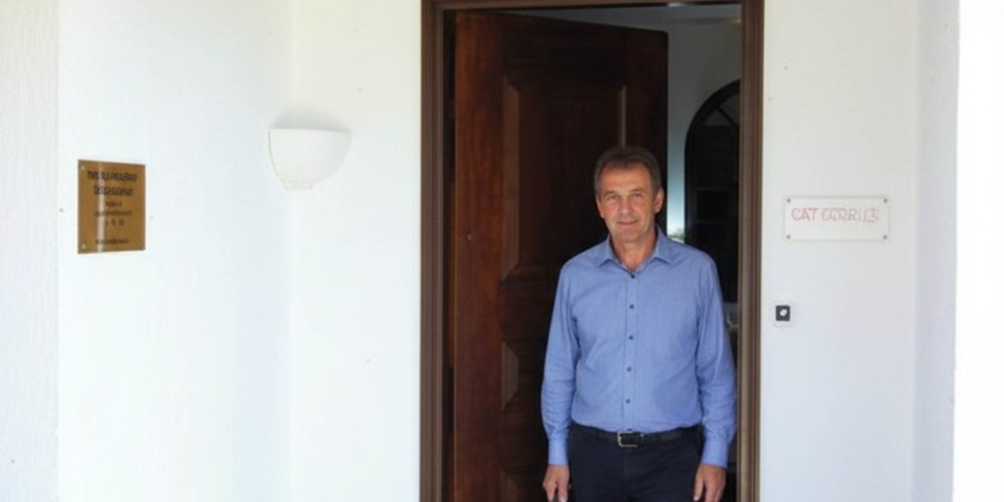 entré porte,avec client