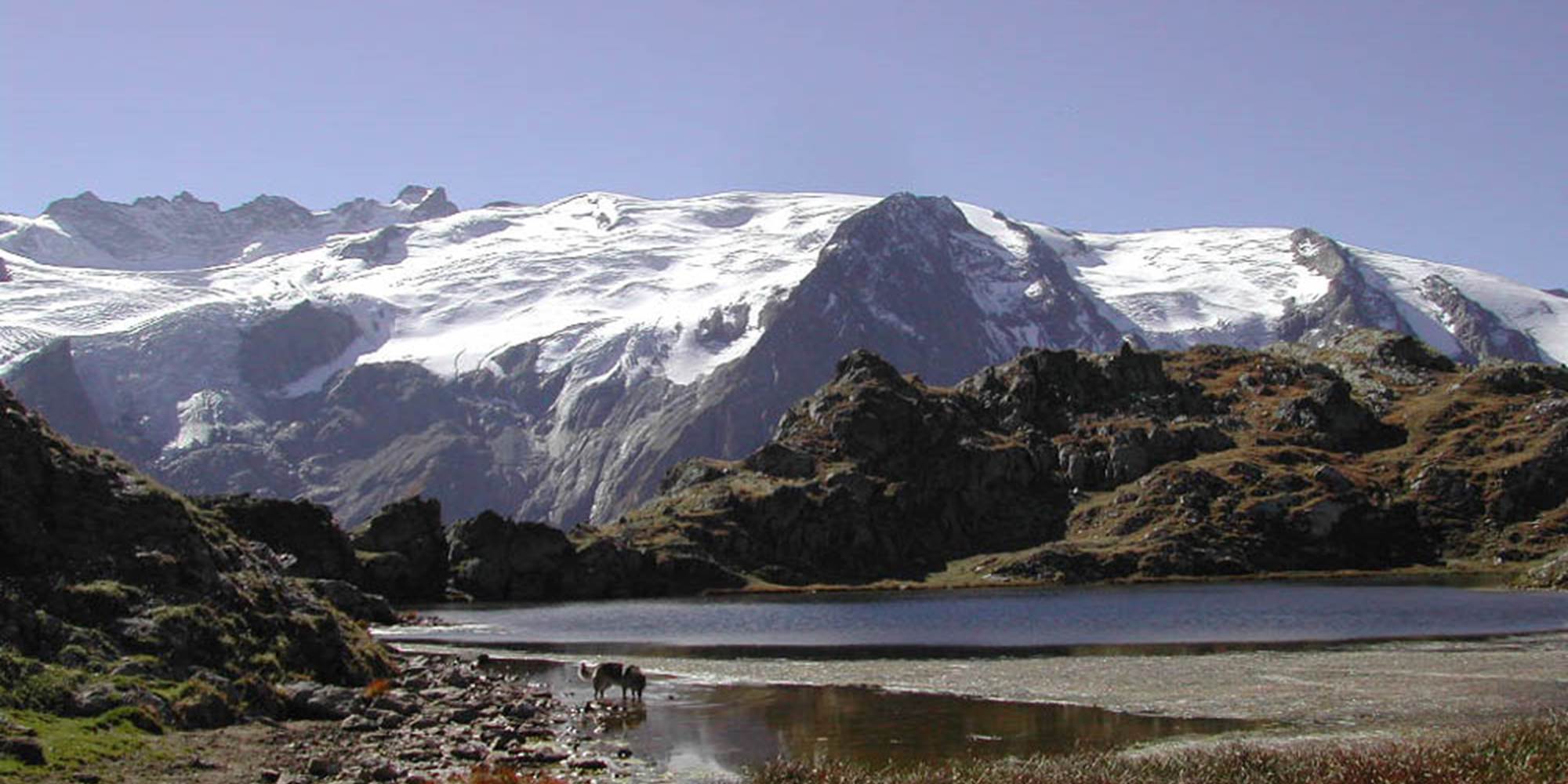 Le lac Lérié, sommet du Plateau d'Emparis.