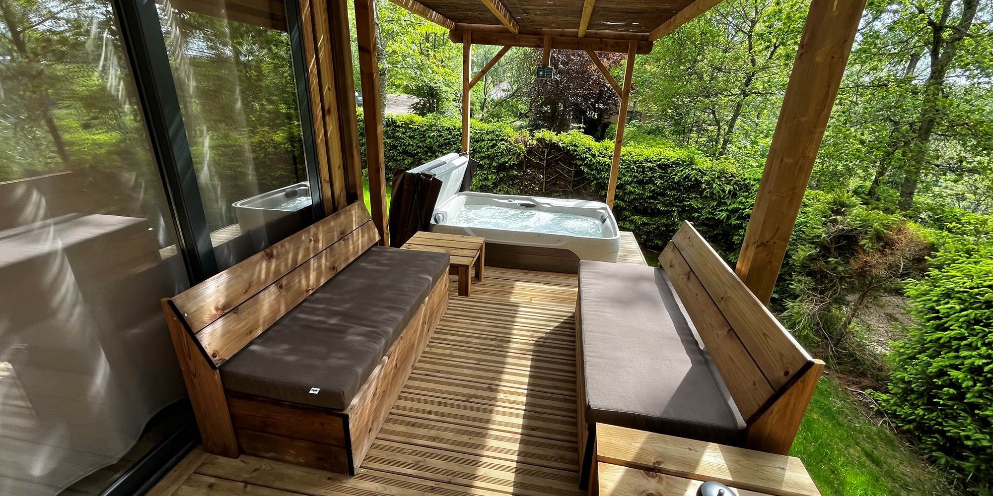 HY•Lødge Spa 4 personnes avec spa privatif
