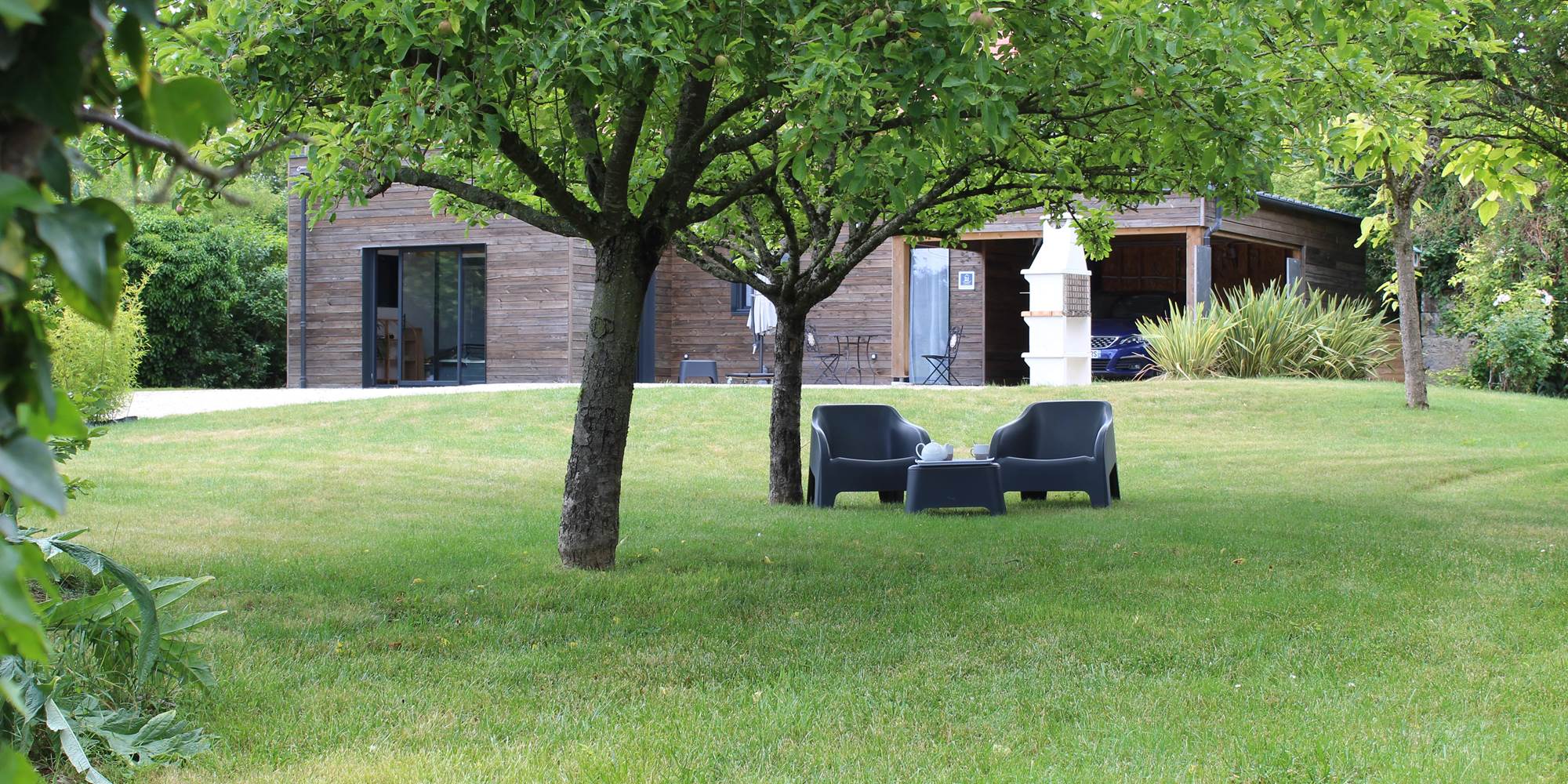 Pause à l'ombre d'un pommier