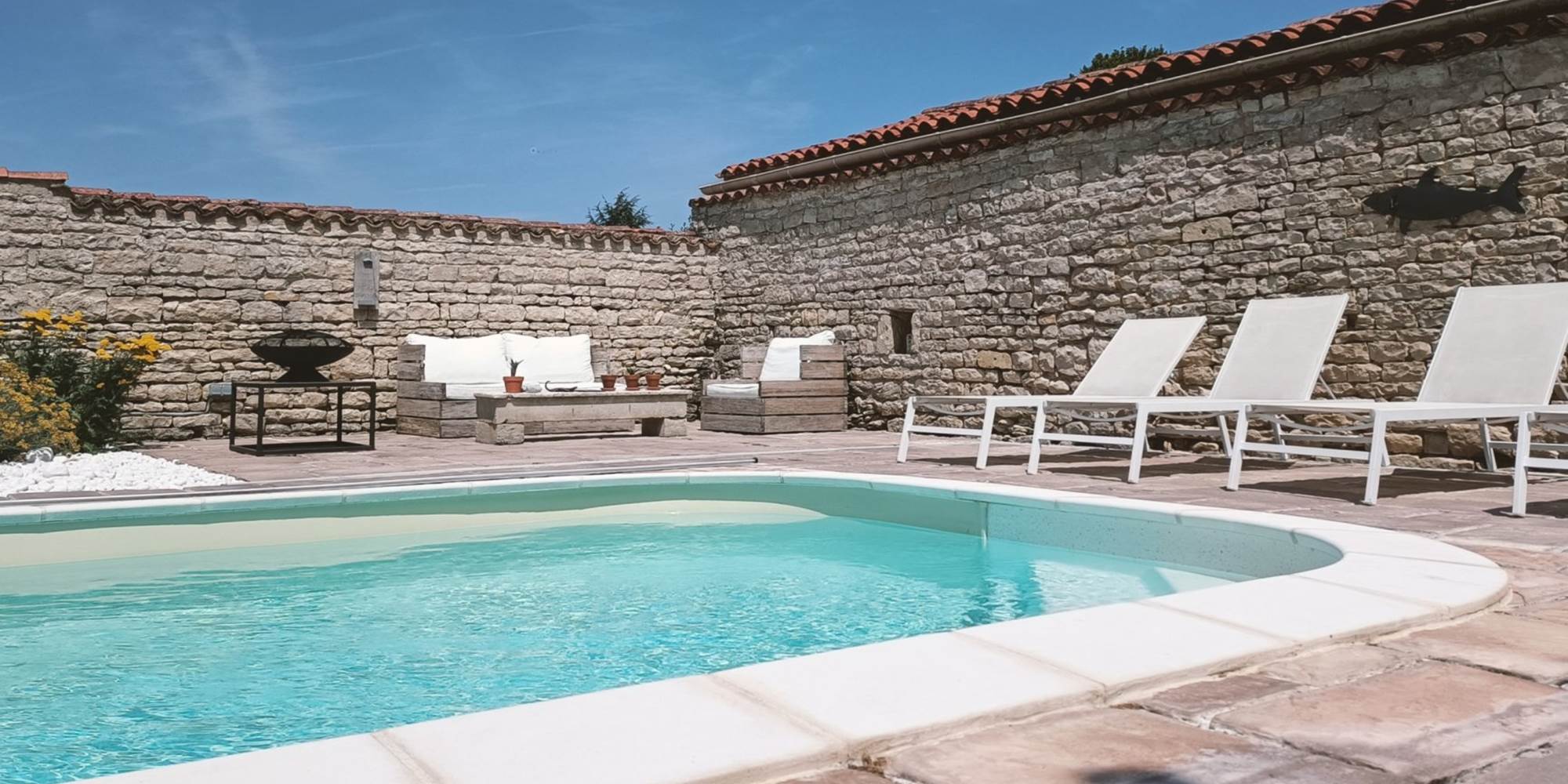 Villa Marie  -  l'espace piscine