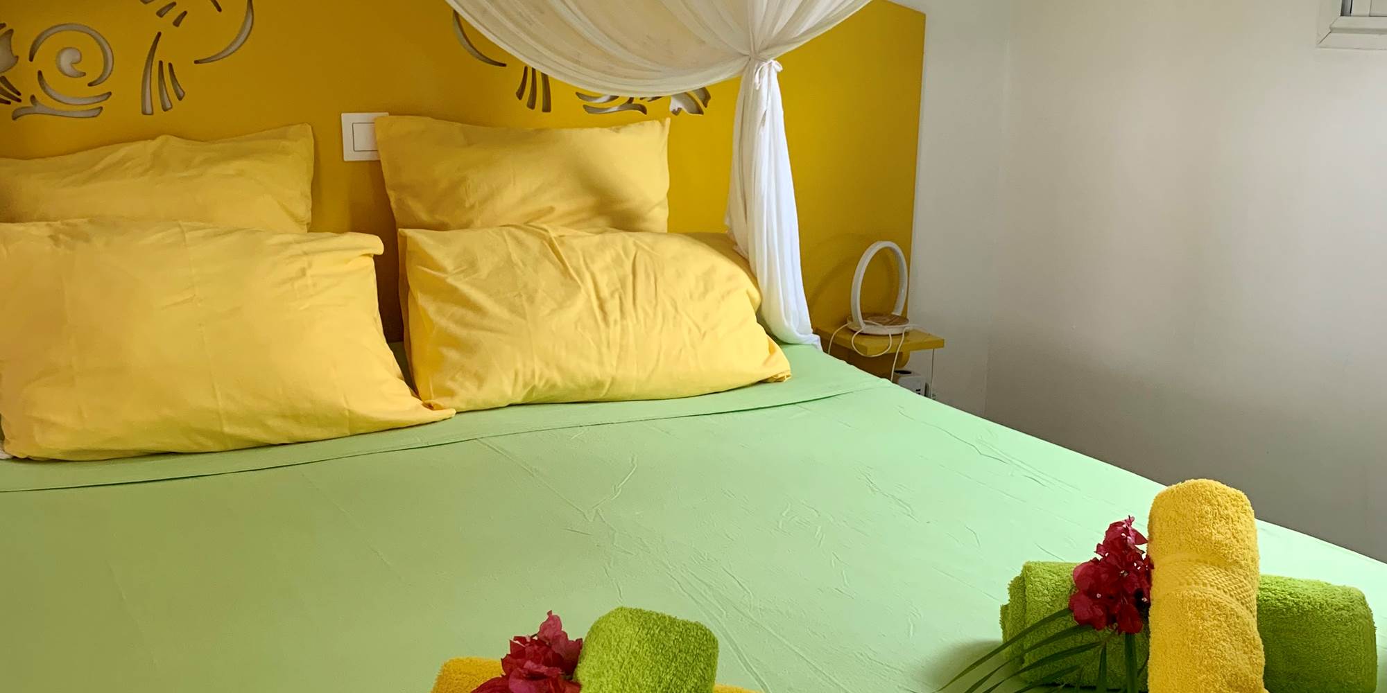 Chambre climatisée lit double