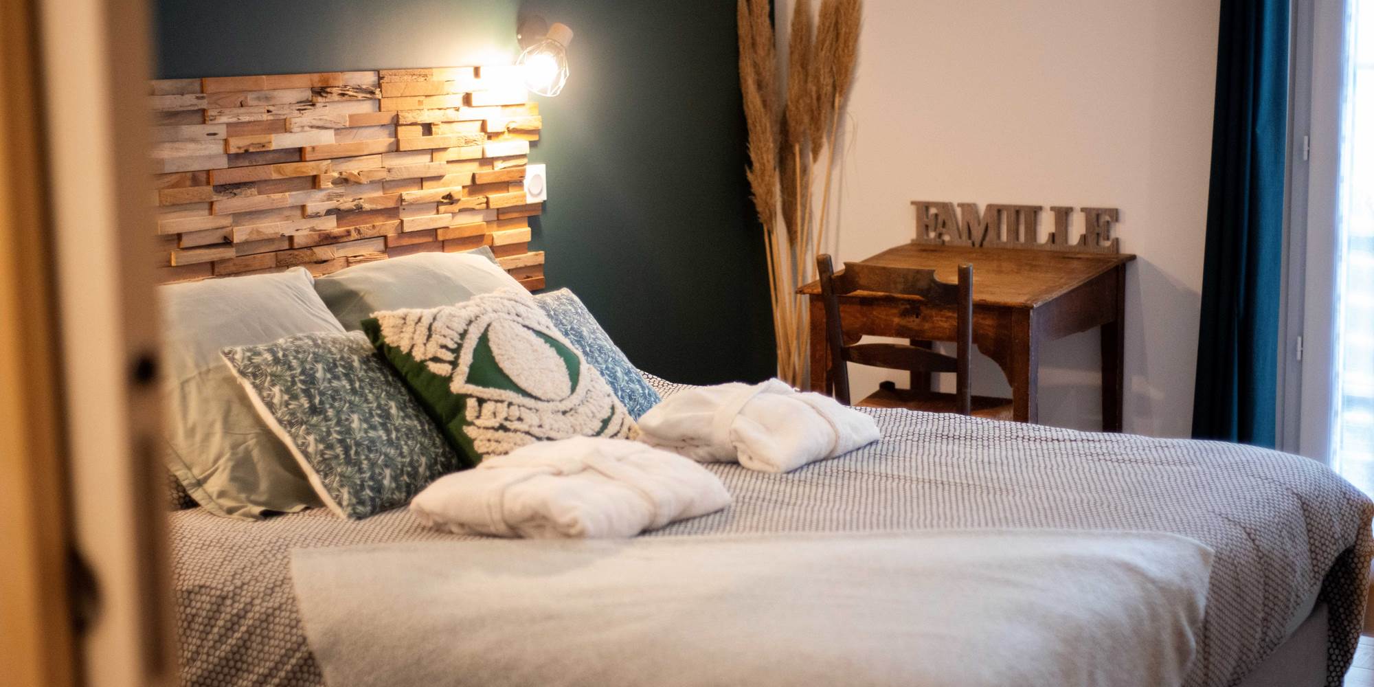 chambredhotescale32pommedepin