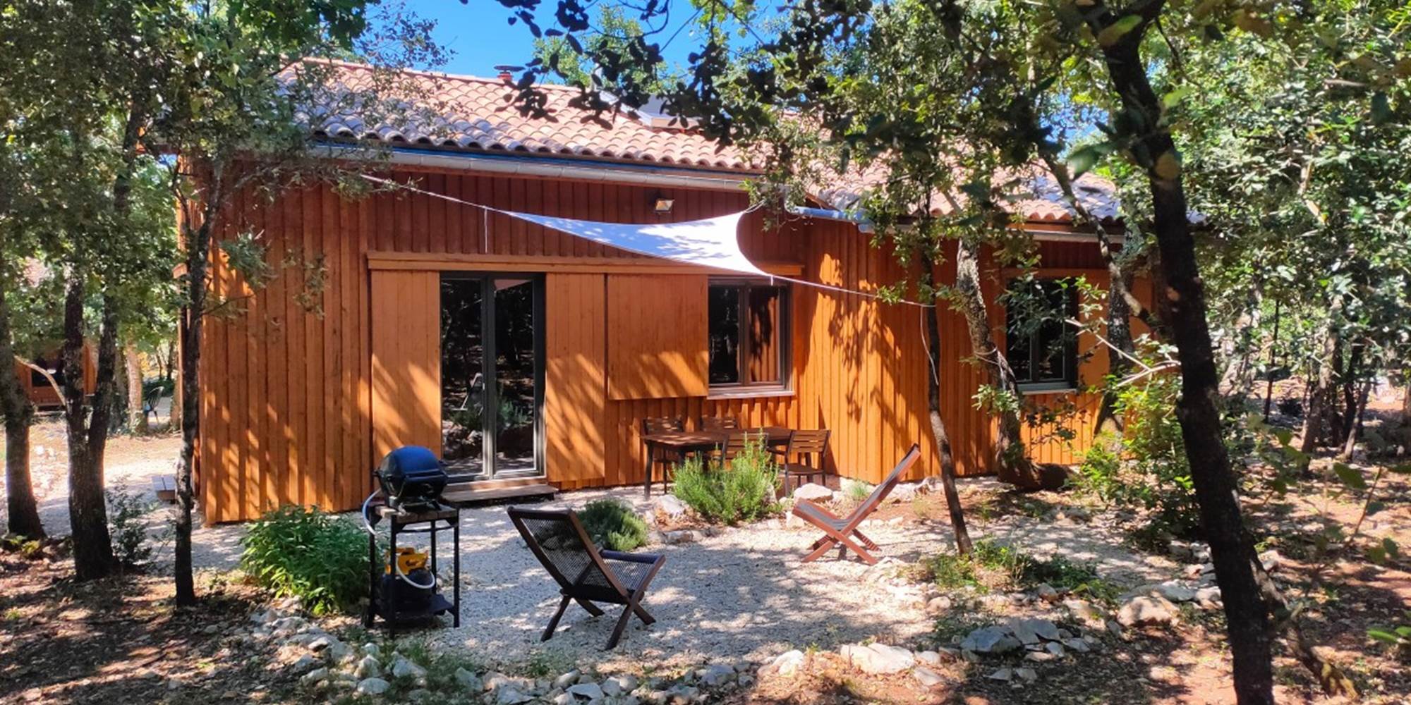 La terrasse de l'Ecogîte 1000 Pailles