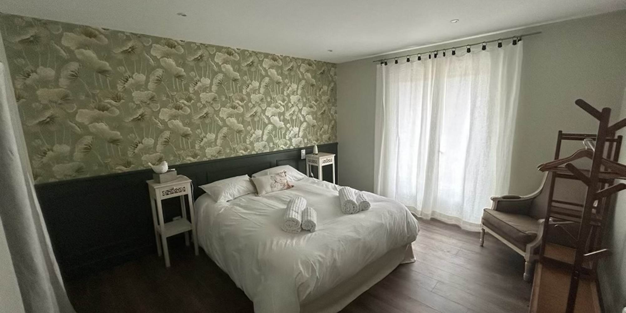 CHAMBRE 2 - REZ DE CHAUSSÉE