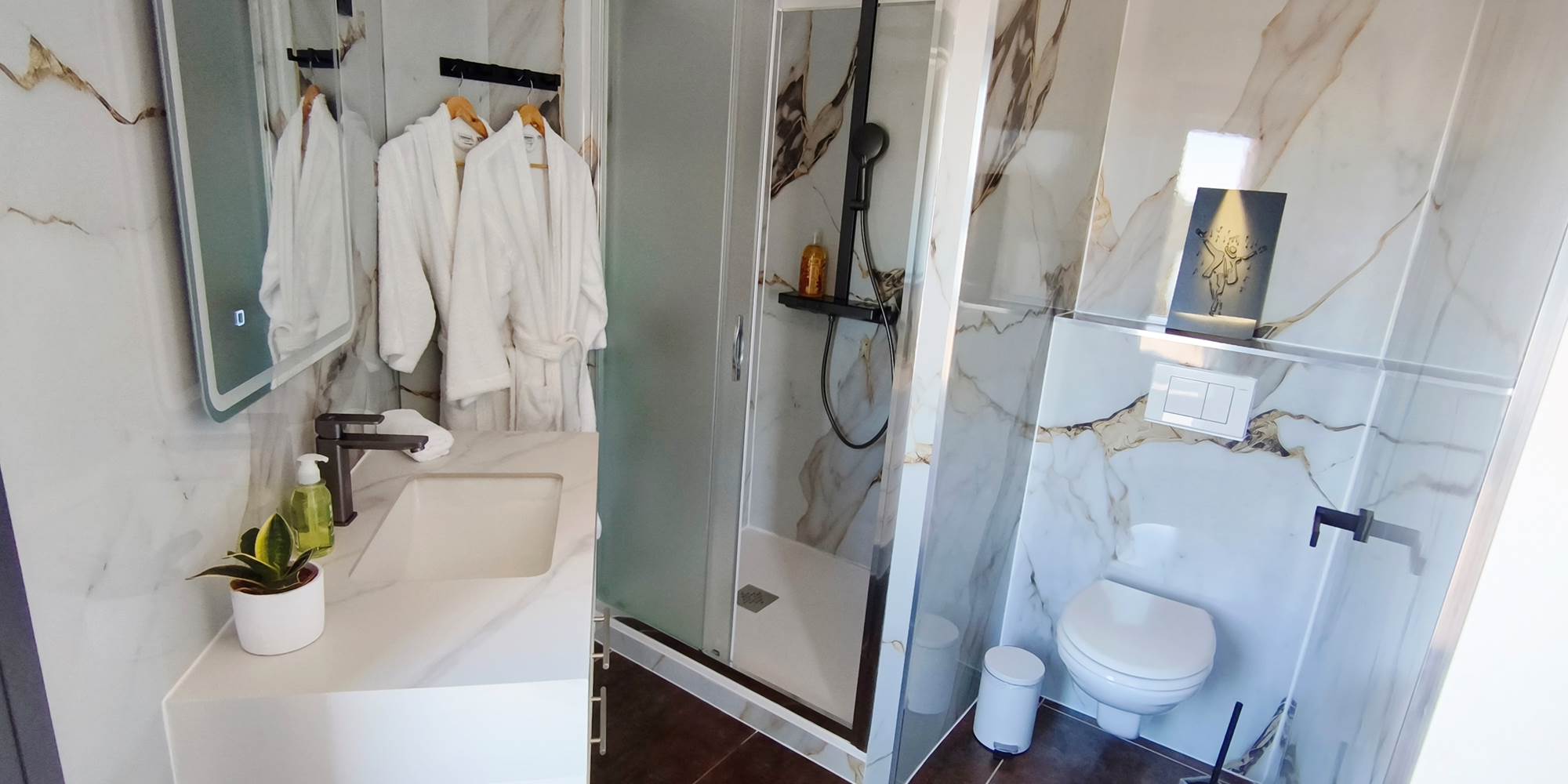 Salle de bain Suite "Gold" moderne et luxe
