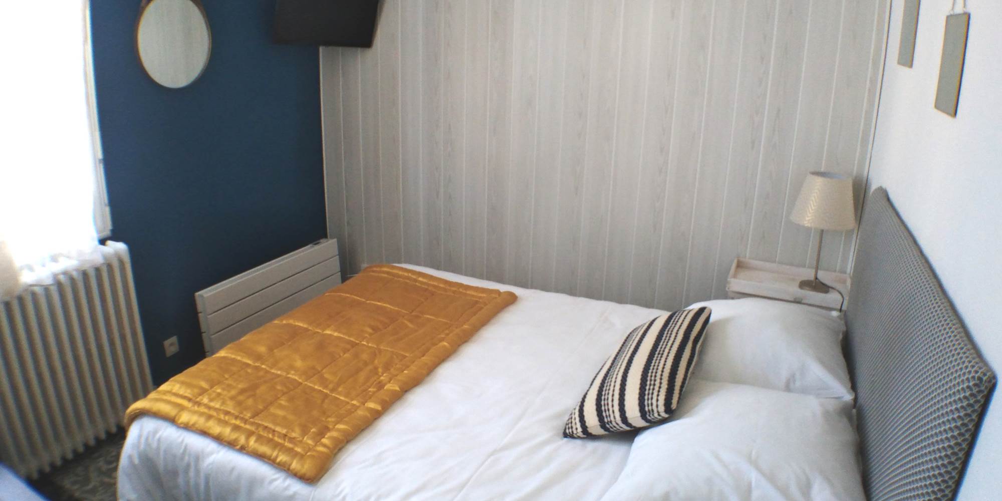 CHAMBRE 6