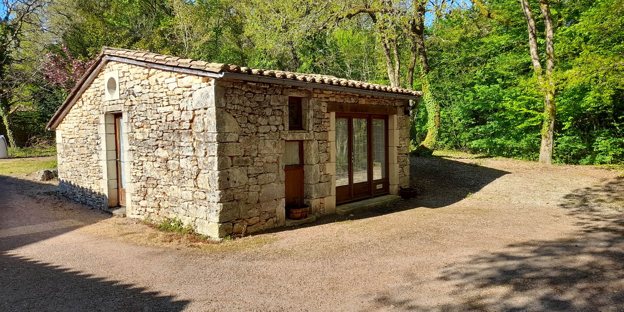Petit gite Ouest - Little cottage West
