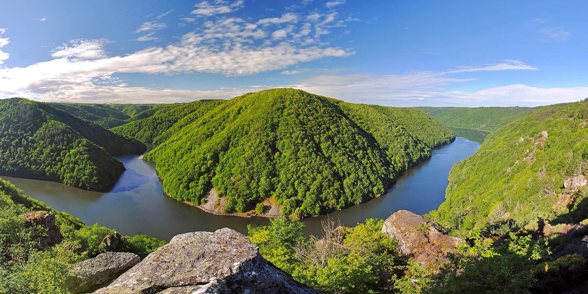 les maisons de Coline - gîte nature - belvédère de Gratte-Bruyère - confluence entre la Dordogne et la Sumène