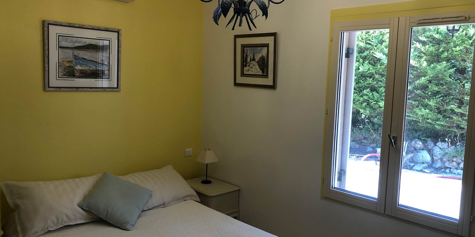 Chambre Riou Fer lit 140