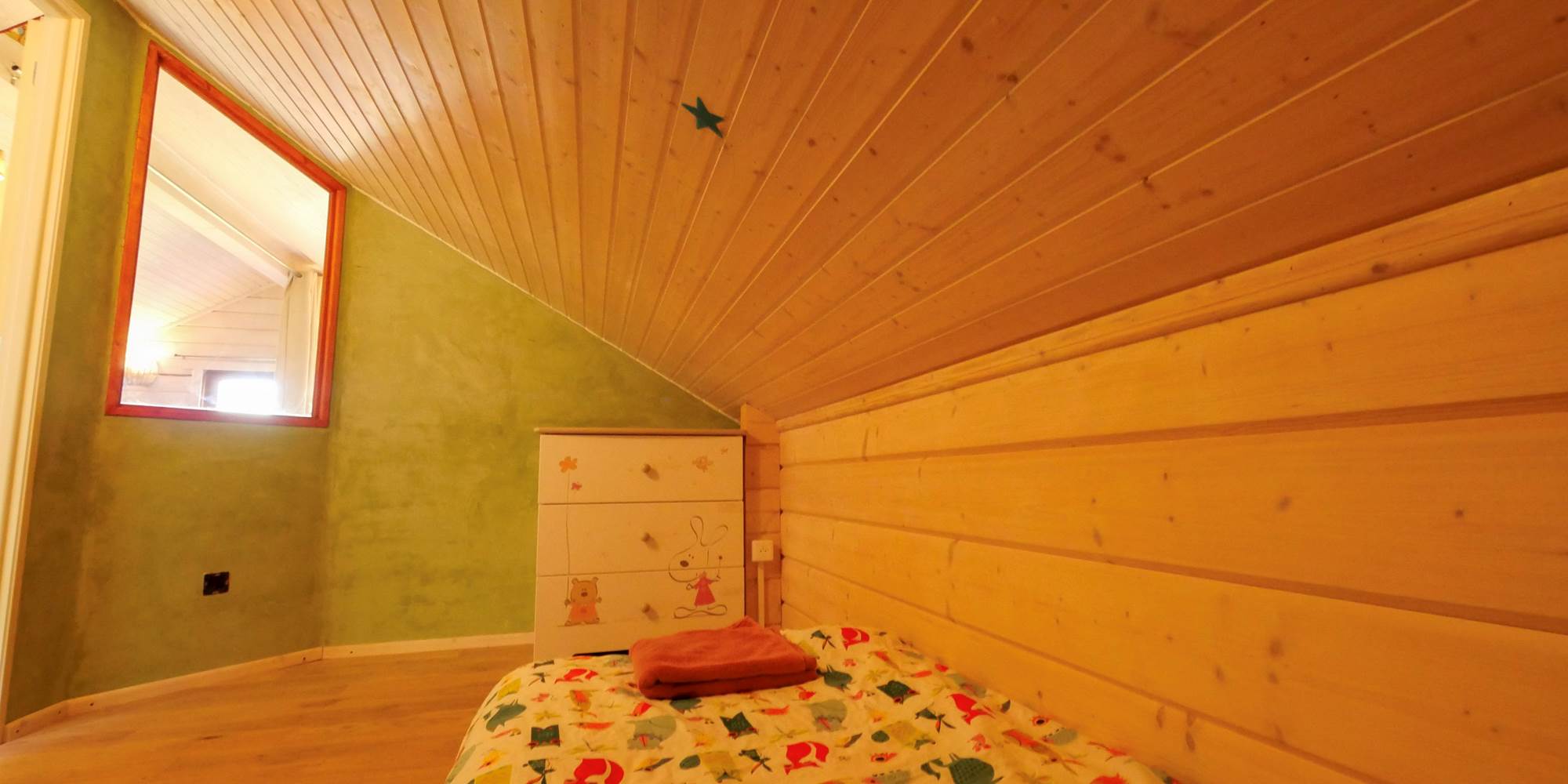 Alcôve chambre à l'étage