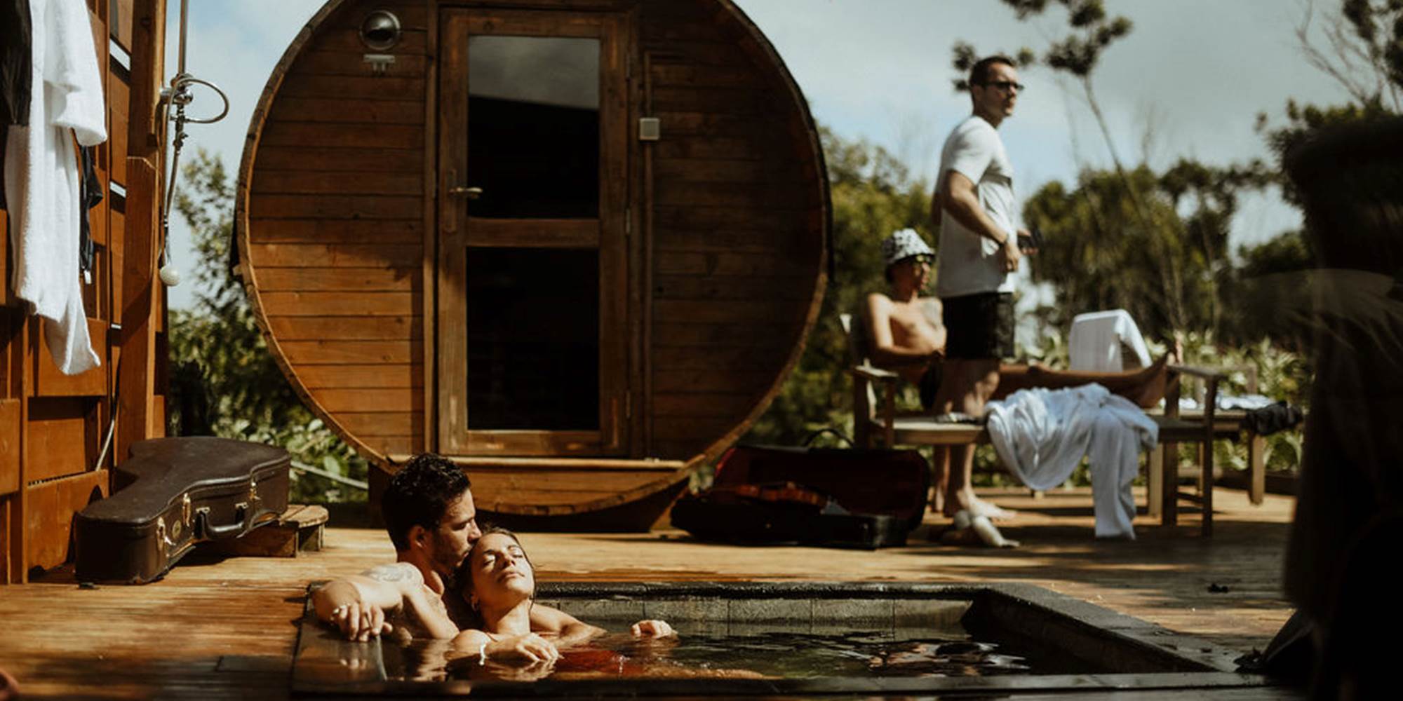 Le jaccuzi jusqu'à 4 personnes