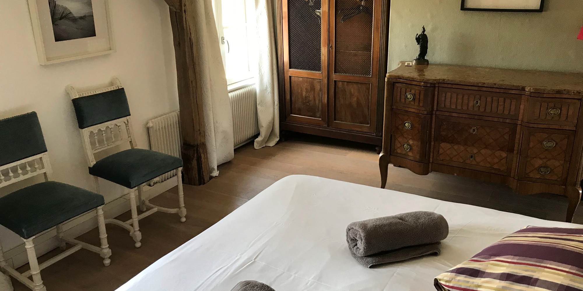 chambre 2 à l'étage (suite)