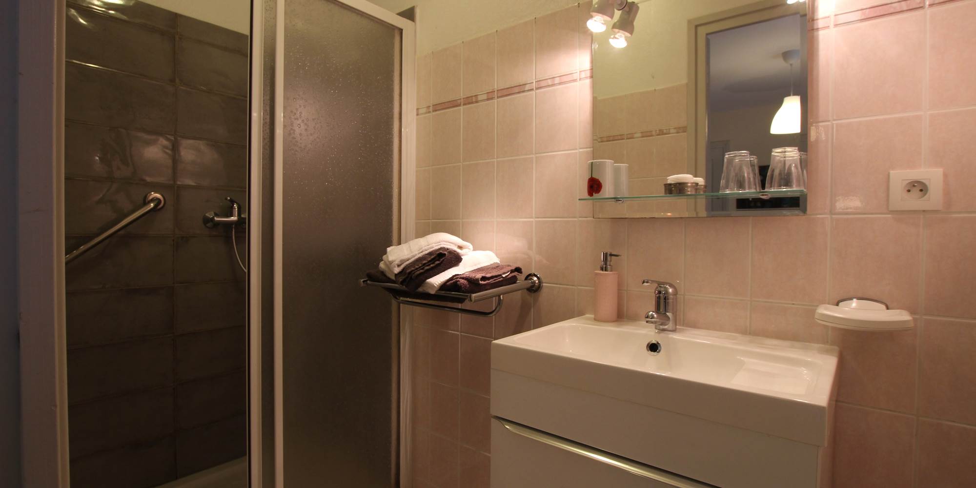 Cabine de douche XXL