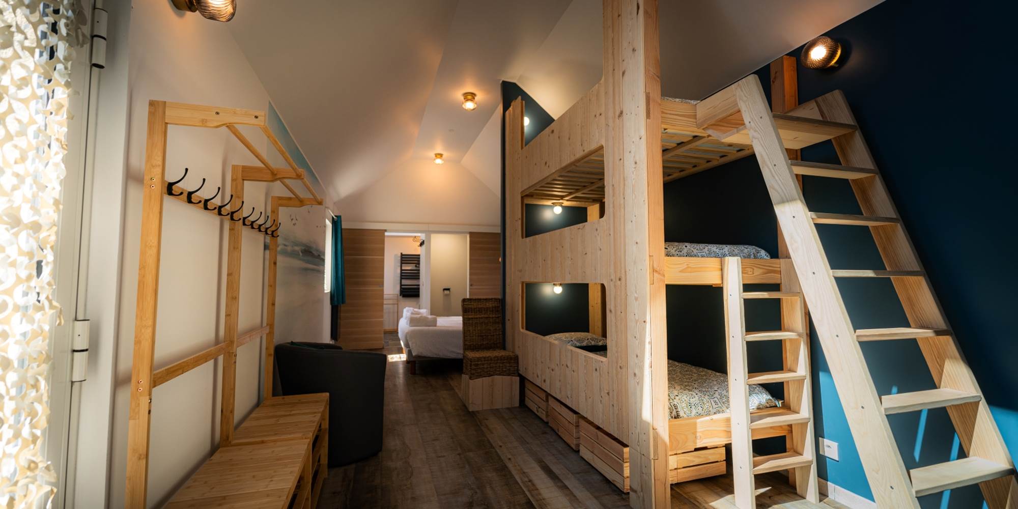 Chambre petite longère: le lit superposé