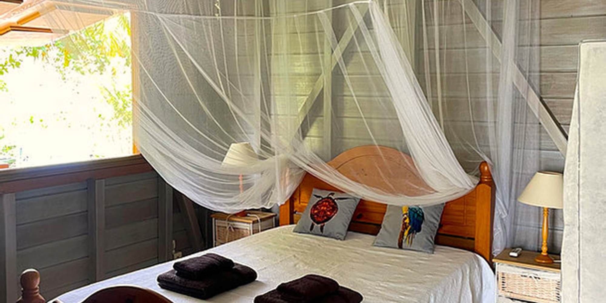 Chambre climatisée ou ventilée avec lit 140 x 190