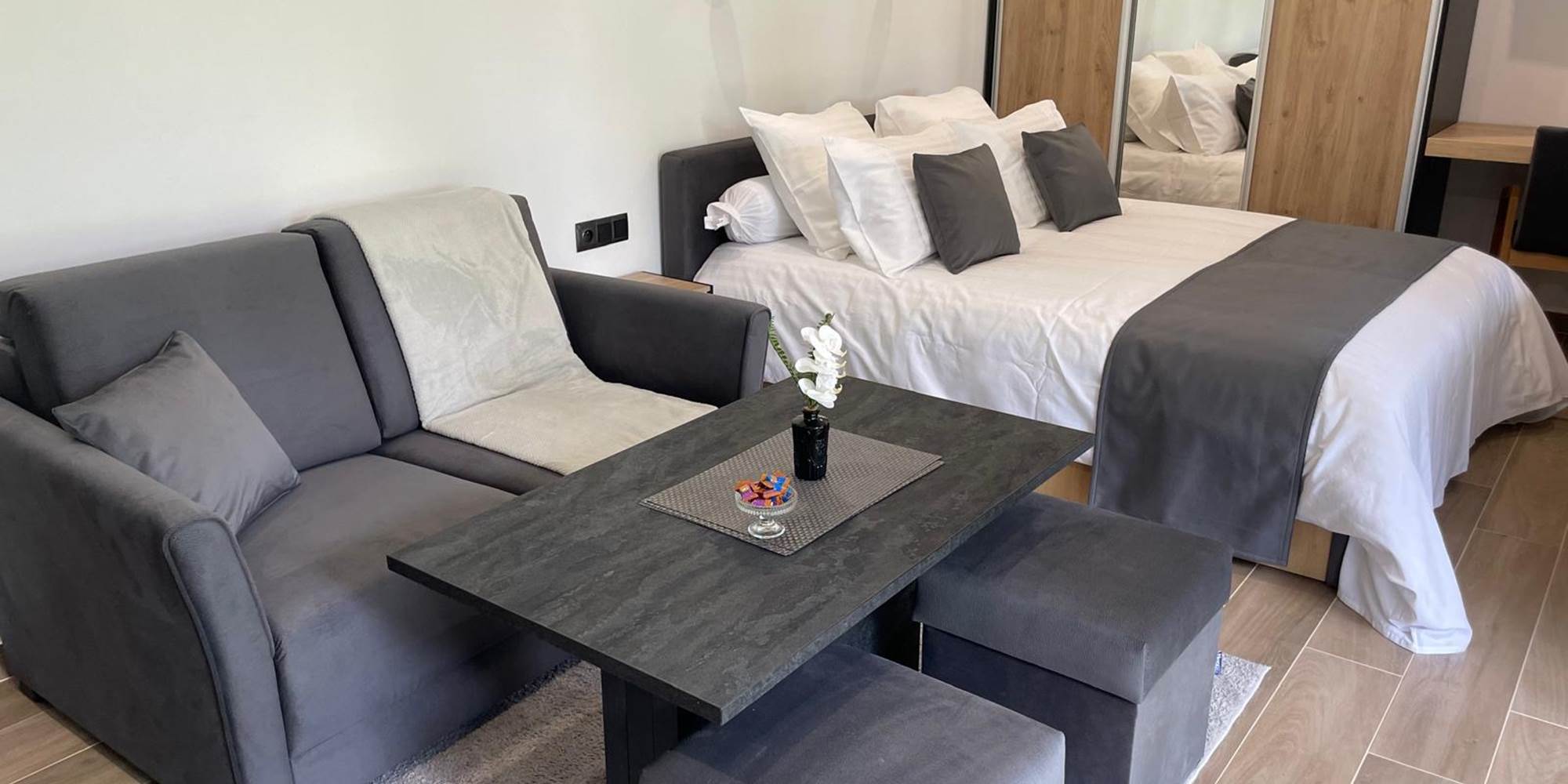 f1a3cf6e-c052-45c6-9e6f-409d2c0005f9