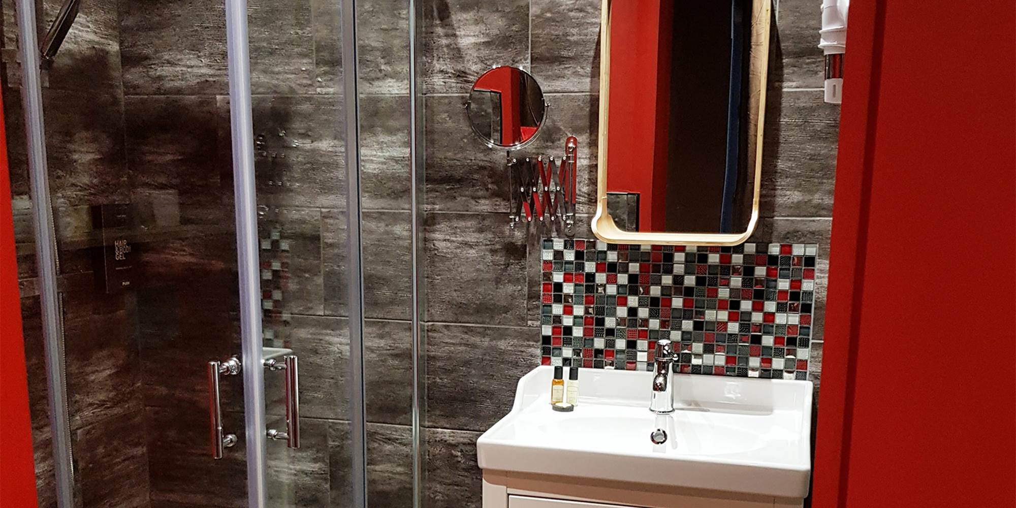 Salle de Bain - Chambre 208
